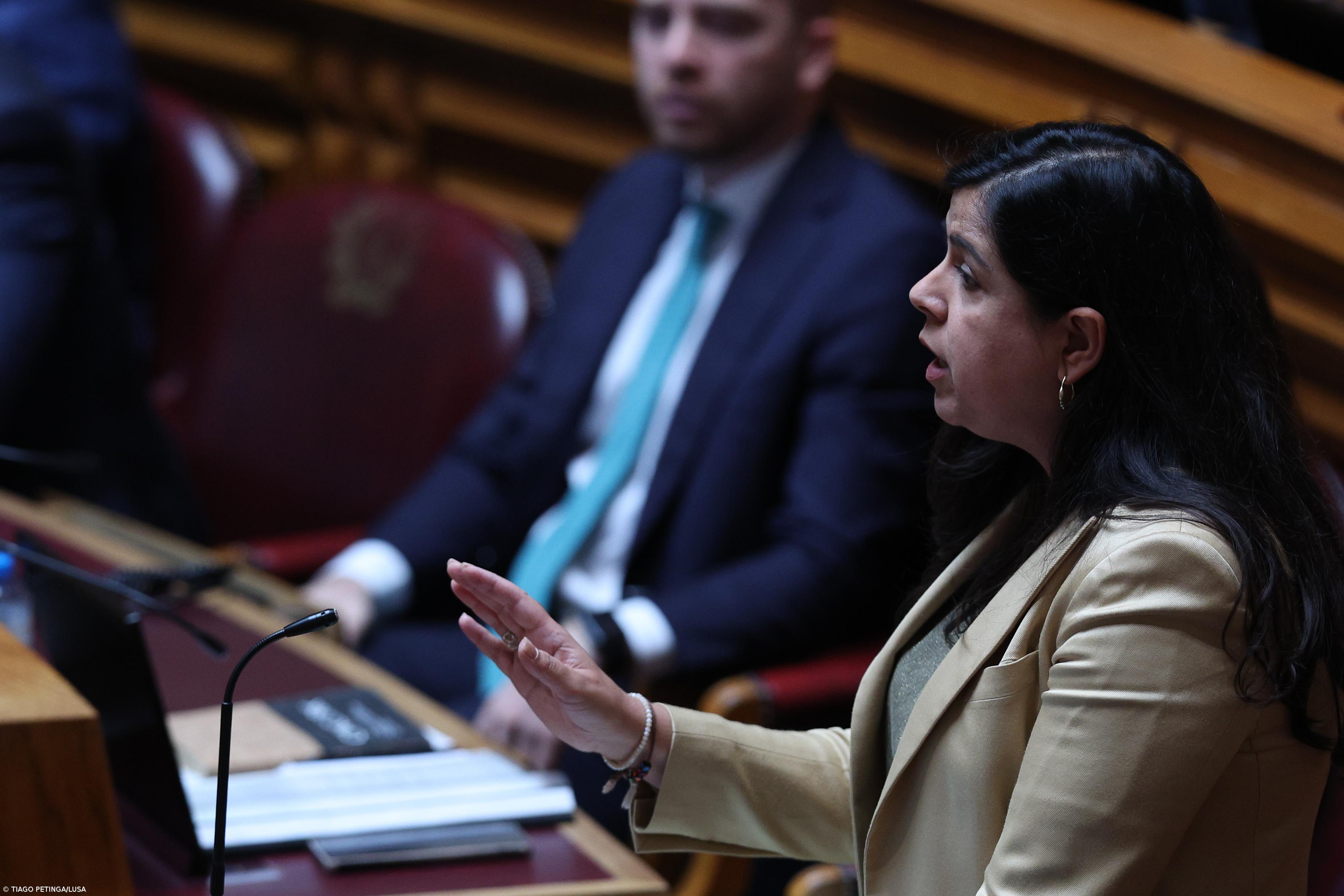 PAN quer que compensações às vítimas de abusos sexuais na Igreja sejam isentas de IRS – Imagem 1