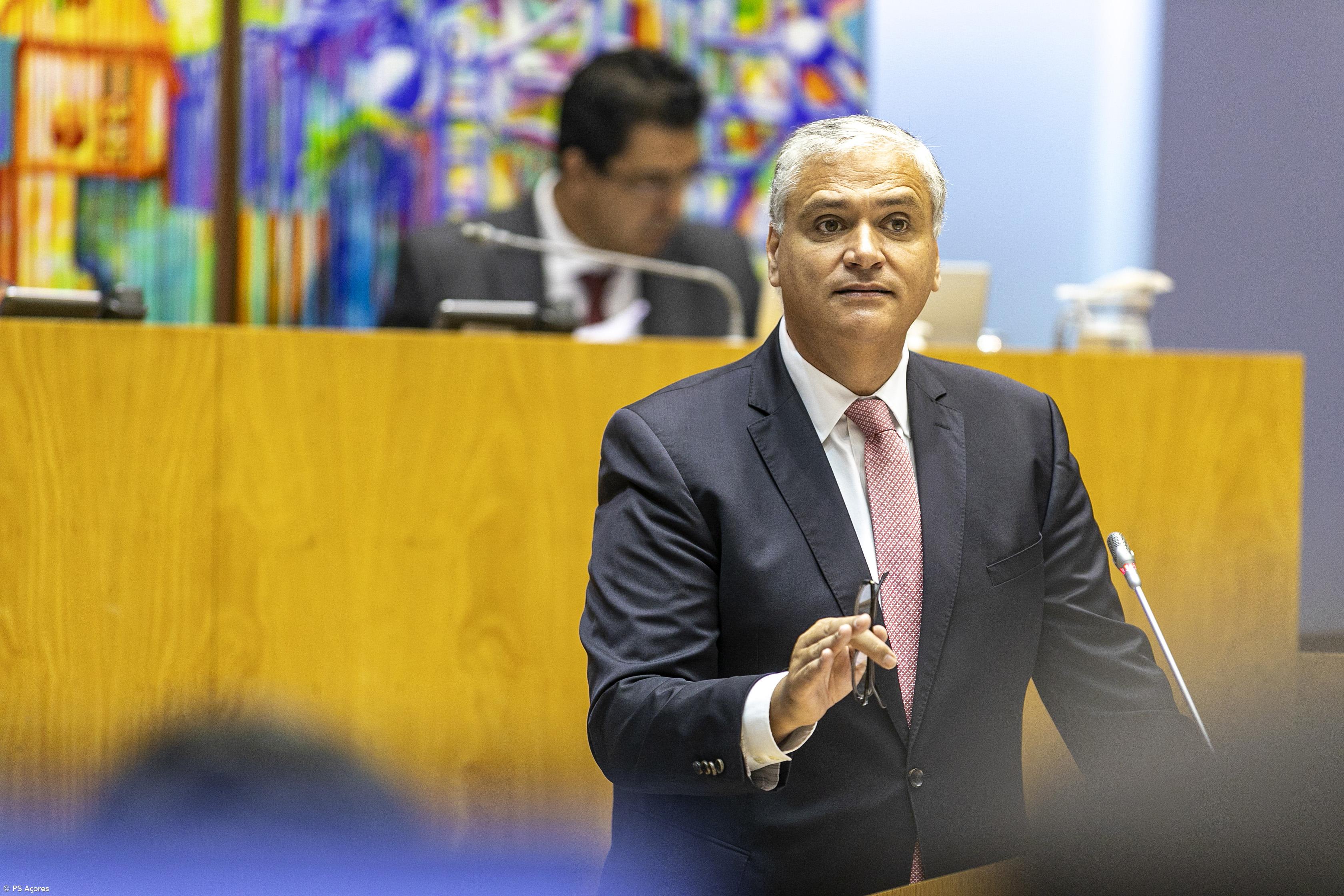 Vasco Cordeiro diz que é mais adequado “devolver a palavra ao povo” – Imagem 1