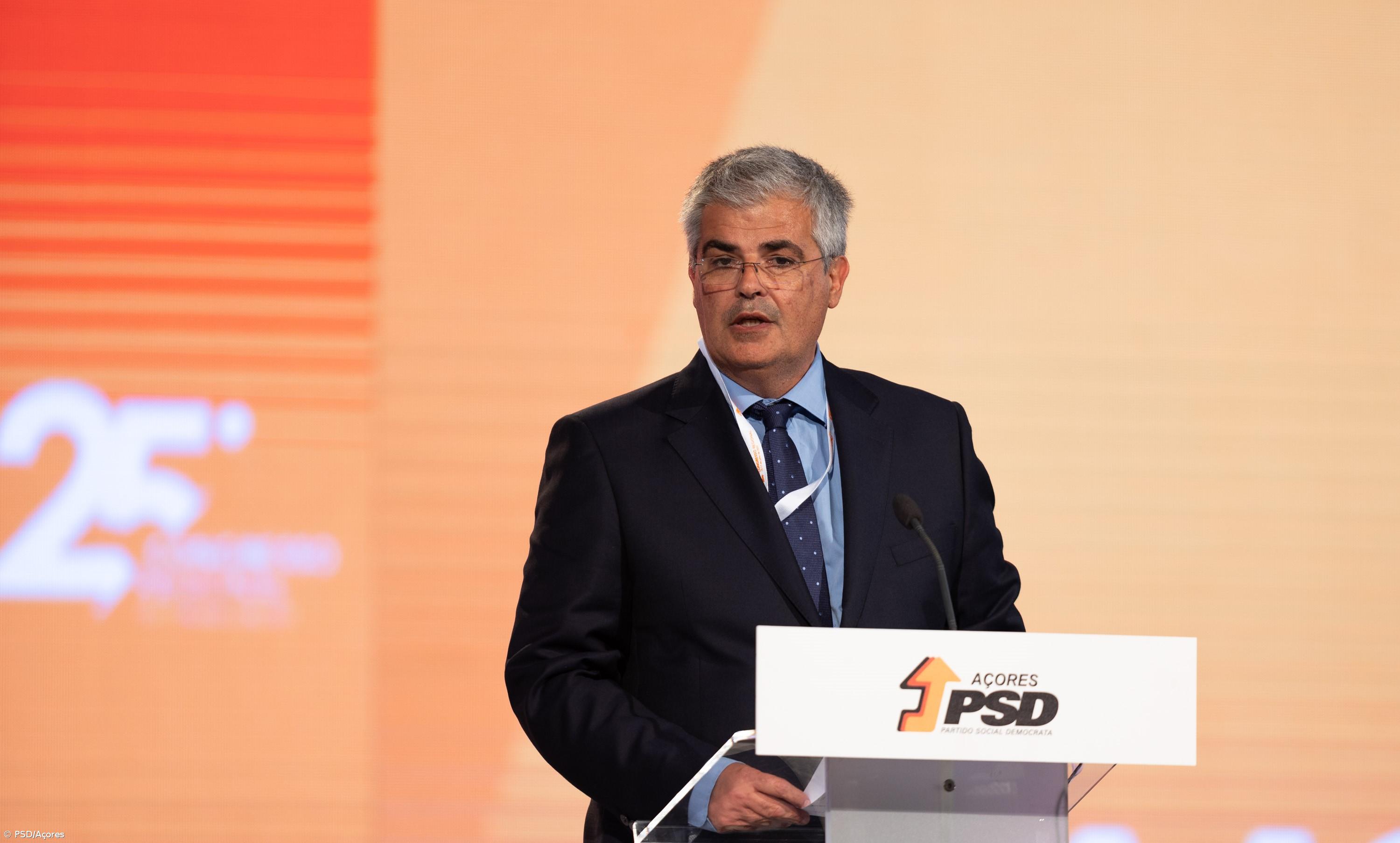 PSD diz que Governo açoriano “tem usado todos os meios” para proteger famílias – Imagem 1