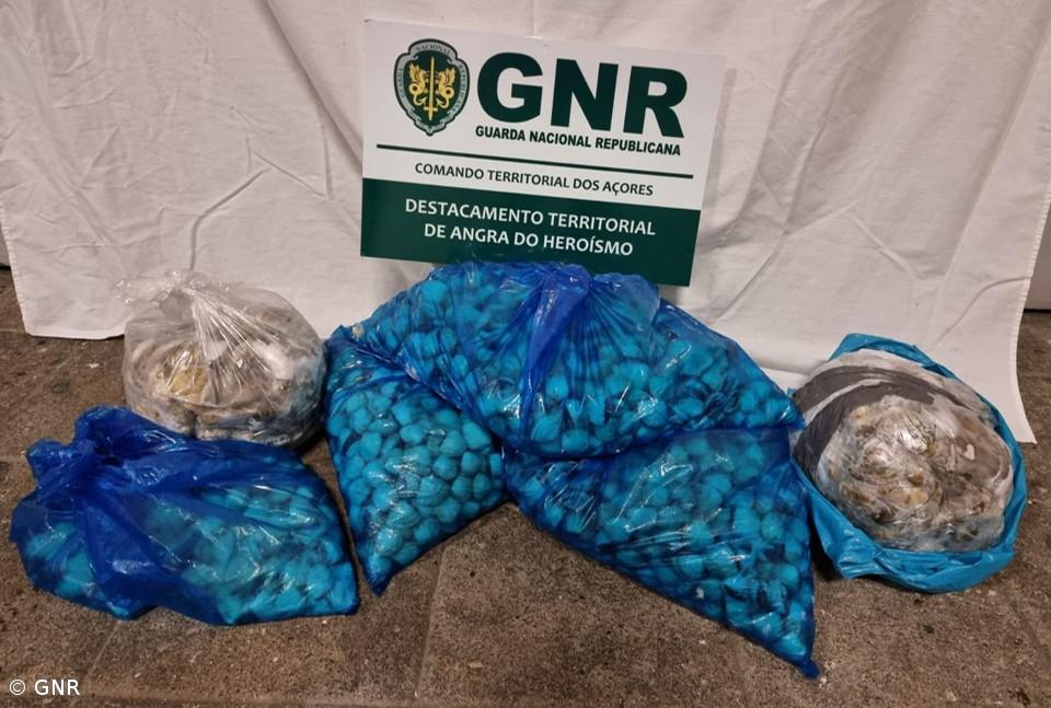 GNR apreende 40 quilos de amêijoa por falta de documentação  – Imagem 1