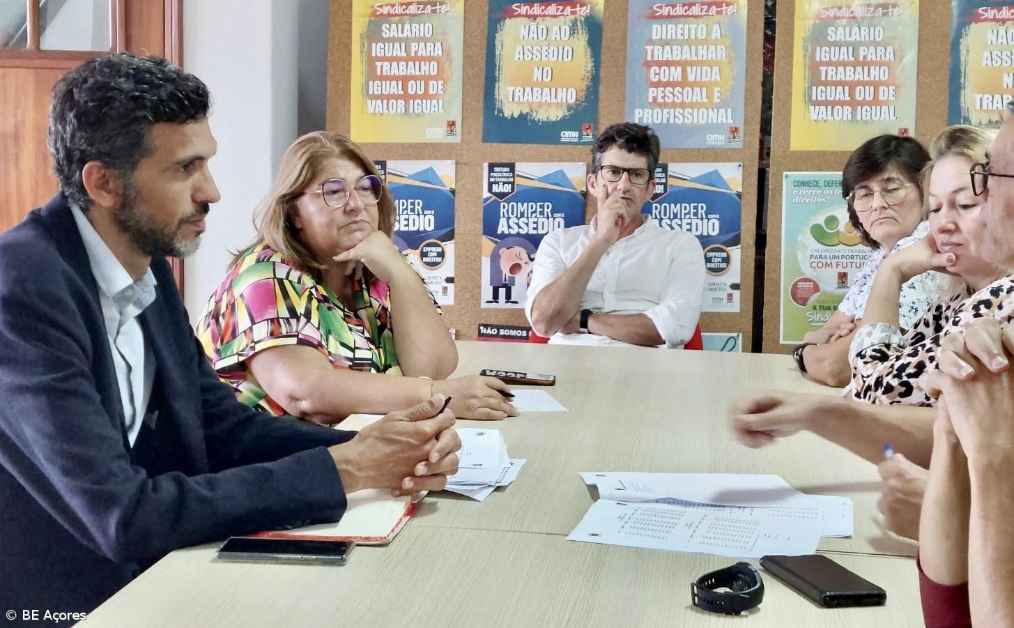 BE diz ser “inadmissível” remunerações inferiores ao salário mínimo na base das Lajes – Imagem 1