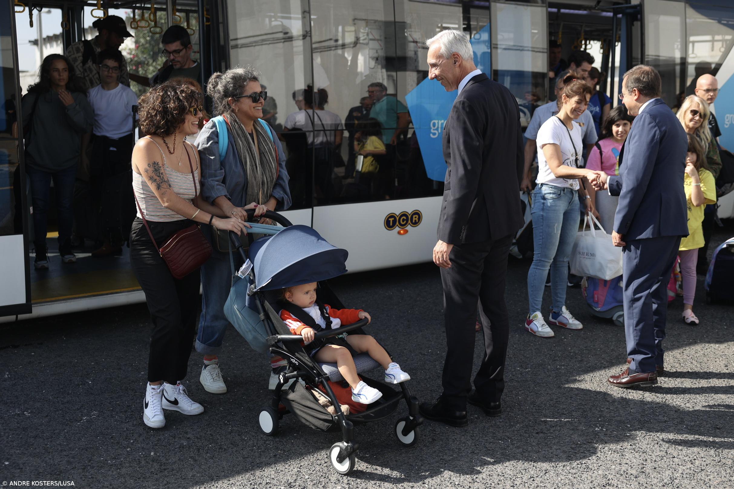 Avião de repatriamento com mais 22 pessoas já está em Lisboa – Imagem 2