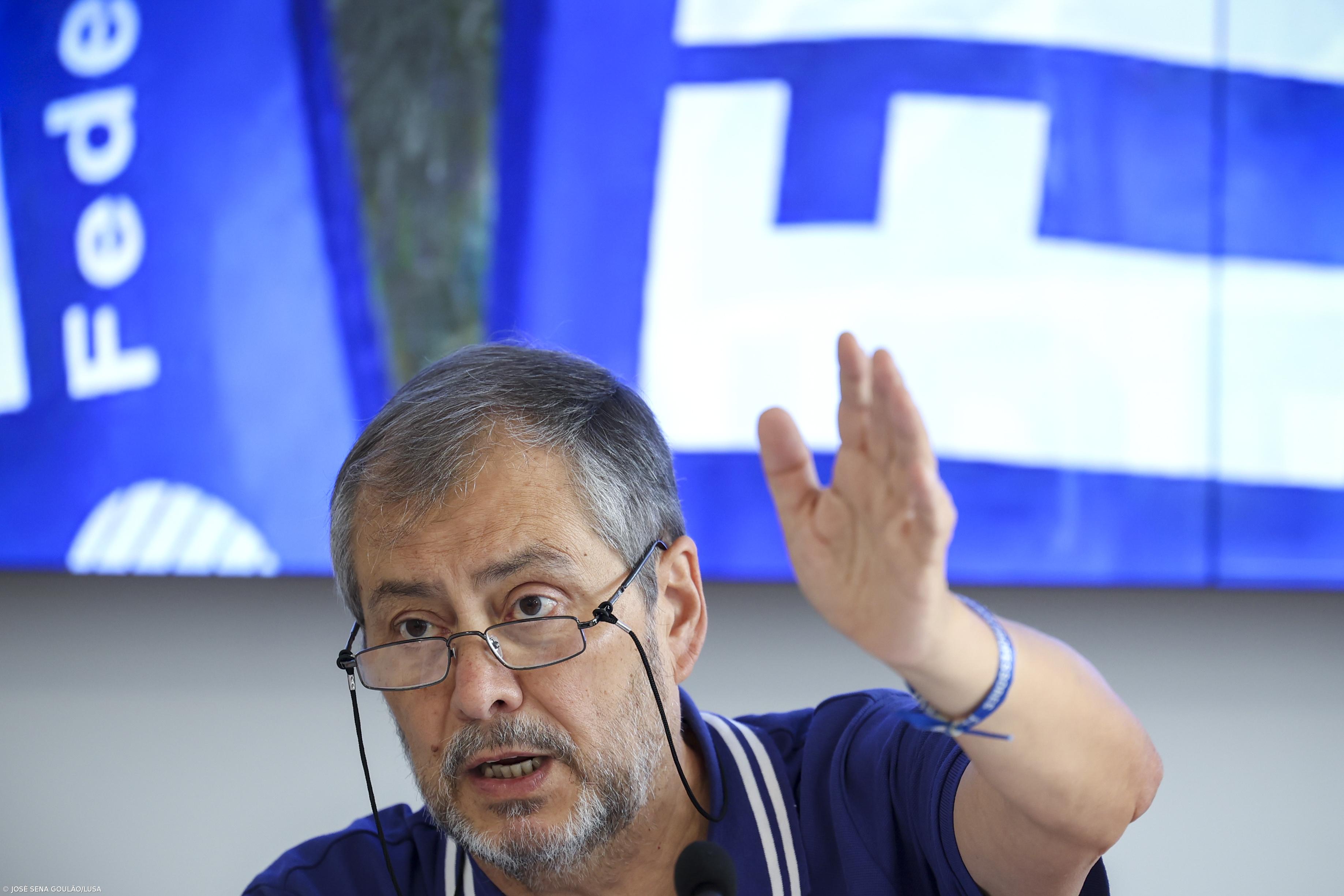 Fenprof considera aumento na Educação insuficiente para resolver problemas – Imagem 1