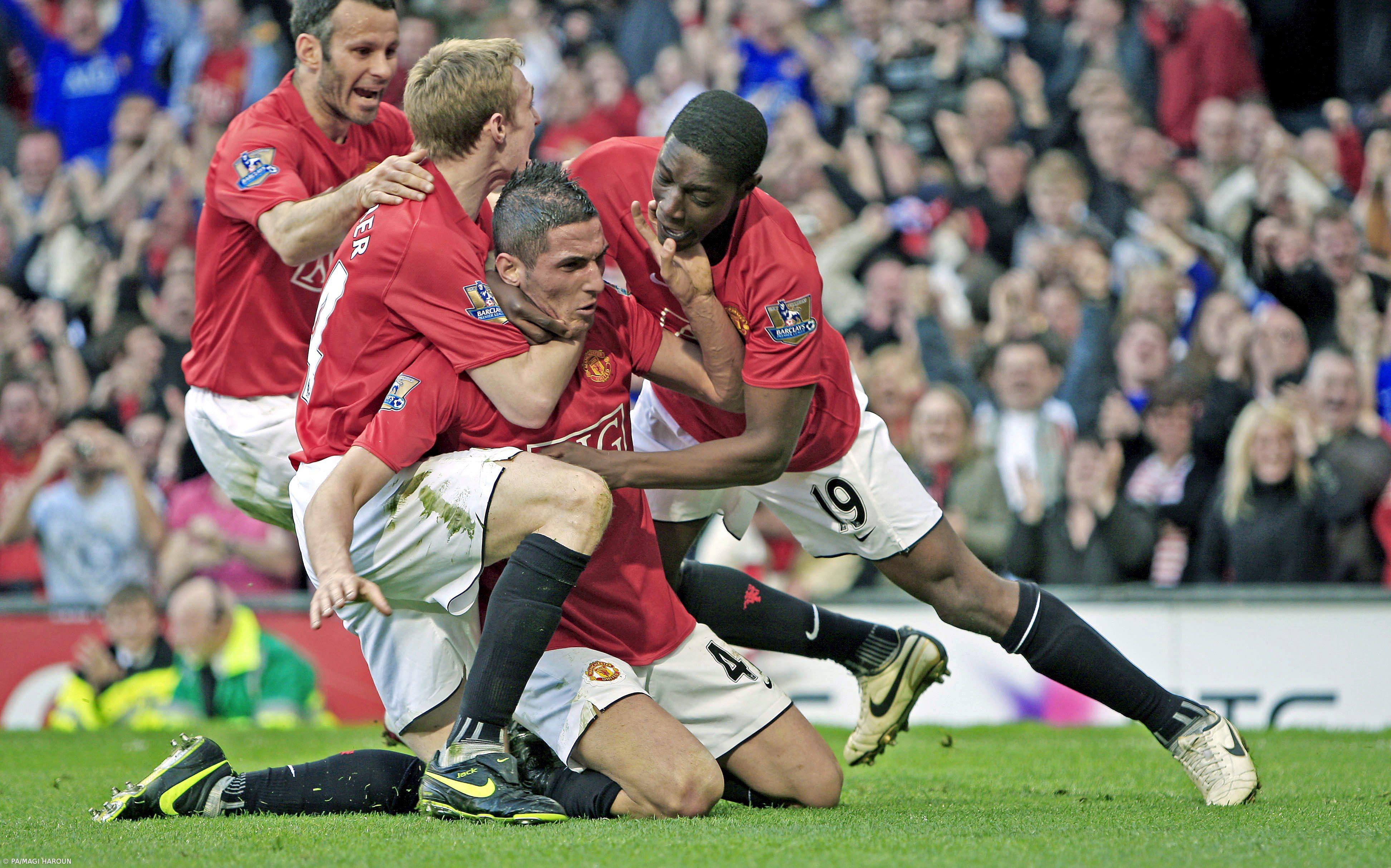 Treinador do Sunderland diz que sobrecarga de jogos em Inglaterra é uma desgraça – Imagem 1