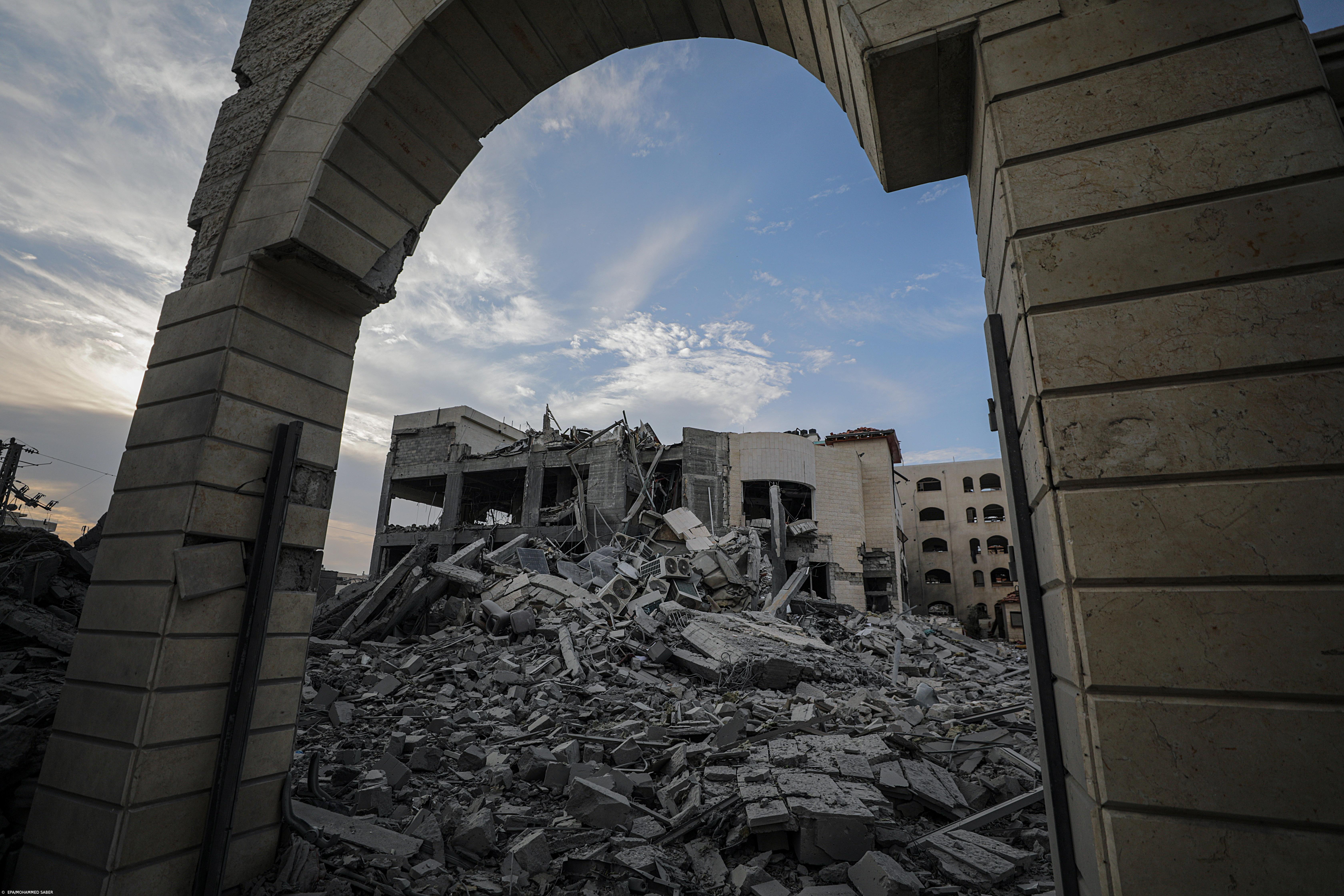 Hamas tem de escolher entre morrer ou render-se, diz ministro israelita – Imagem 1