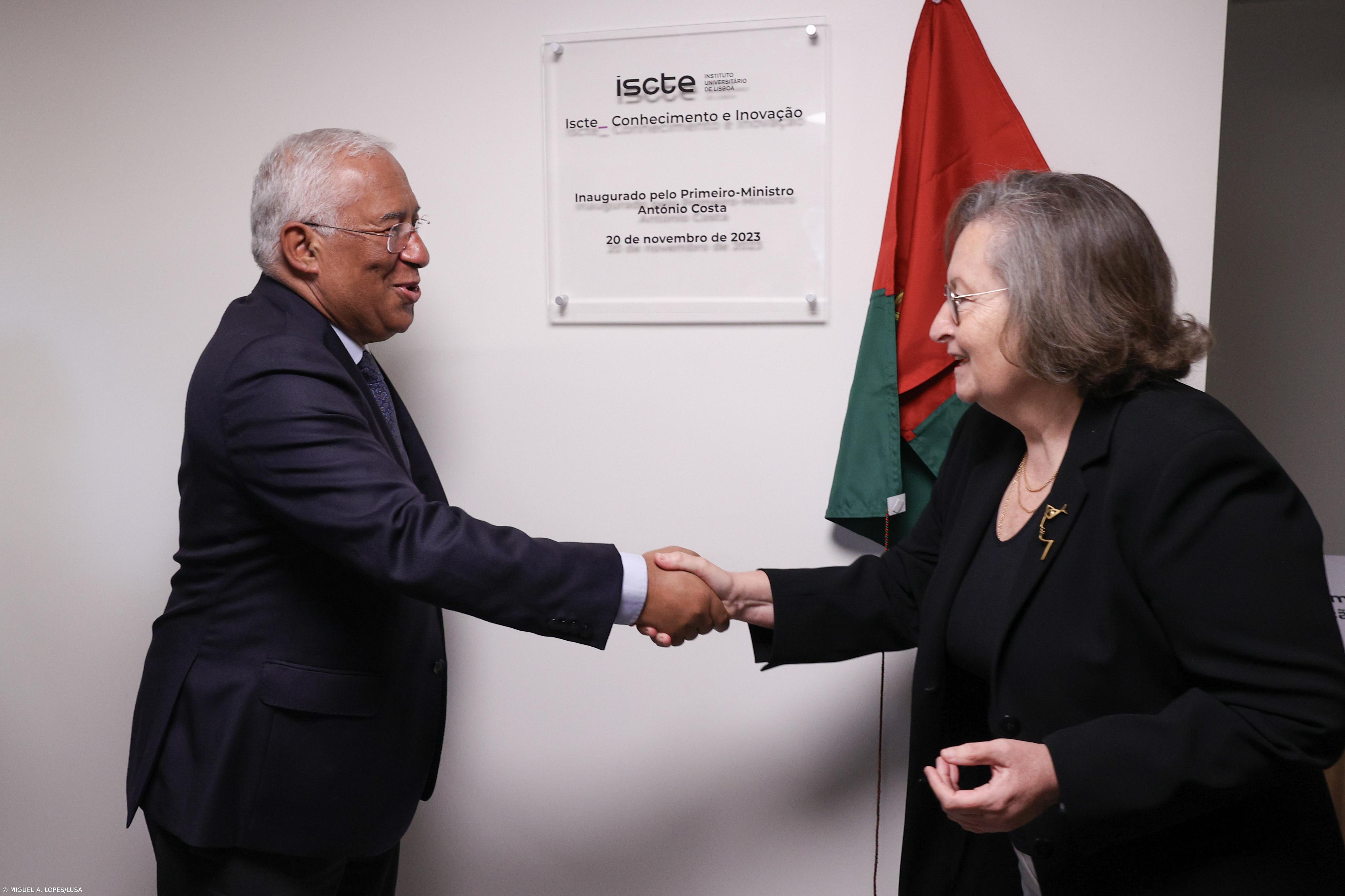 Costa anuncia contratos com mais mil investigadores e novas residências universitárias  – Imagem 1