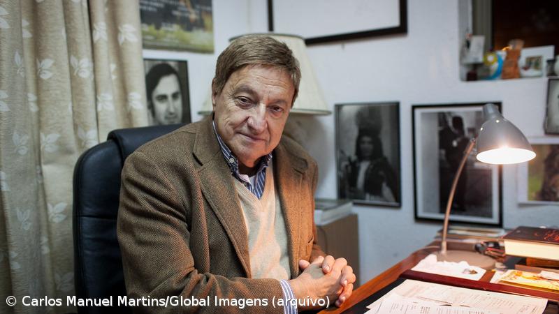 Morreu o encenador e ator Carlos Avilez, fundador do Teatro Experimental de Cascais – Imagem 1