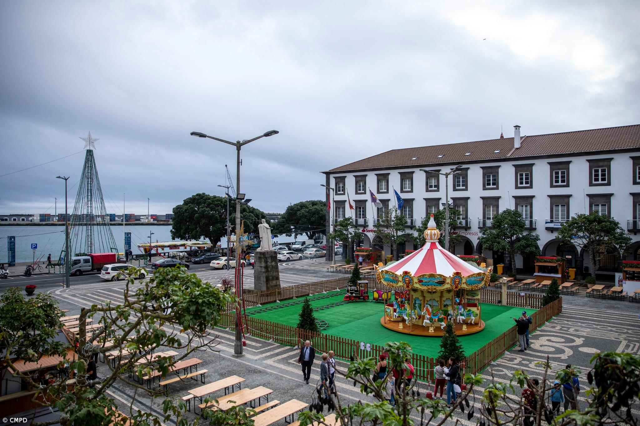 Música desperta espírito natalício em Ponta Delgada – Imagem 1