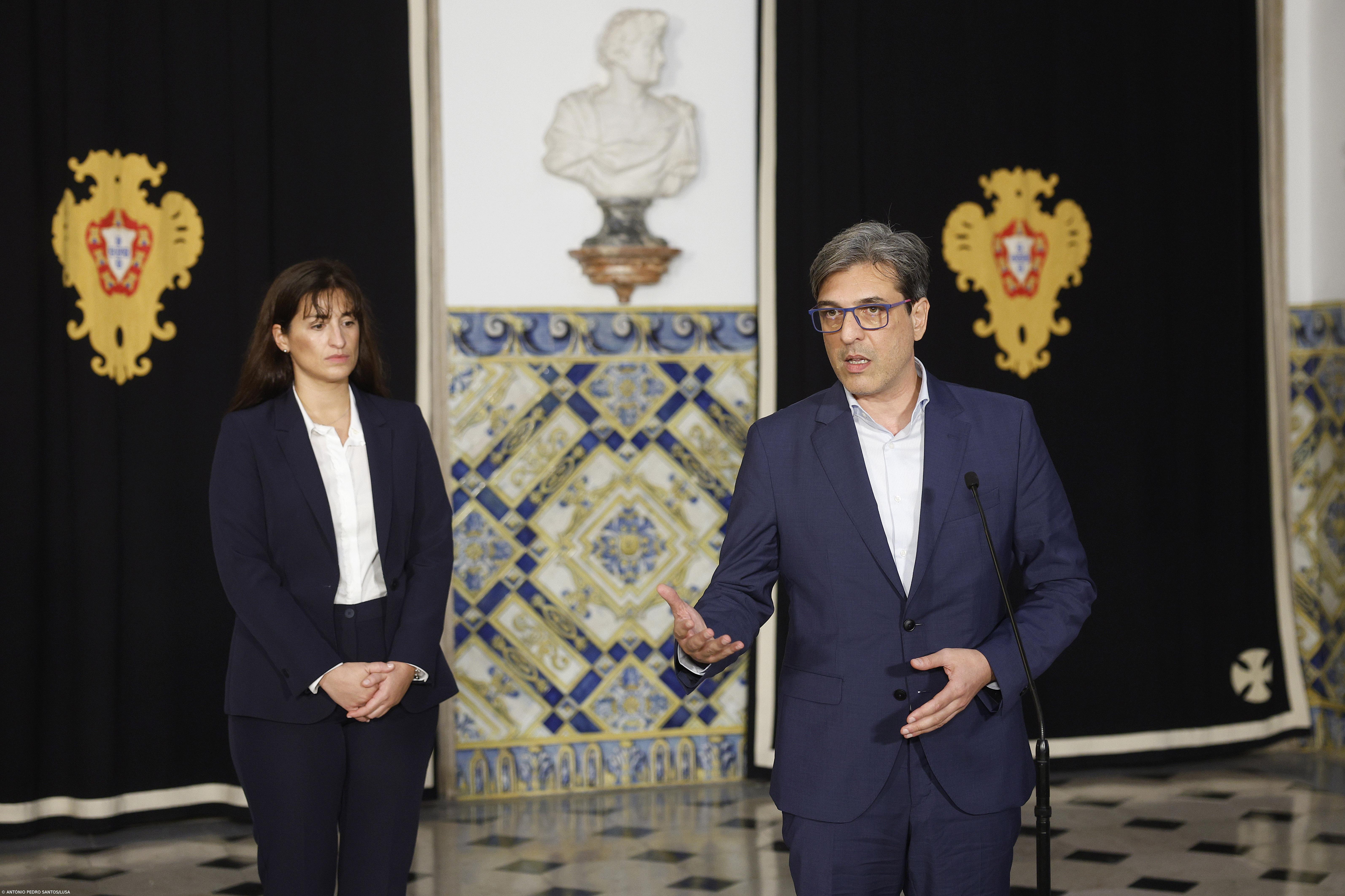 PAN/Açores vai voltar a abster-se porque não é "tapa-buracos"  – Imagem 1