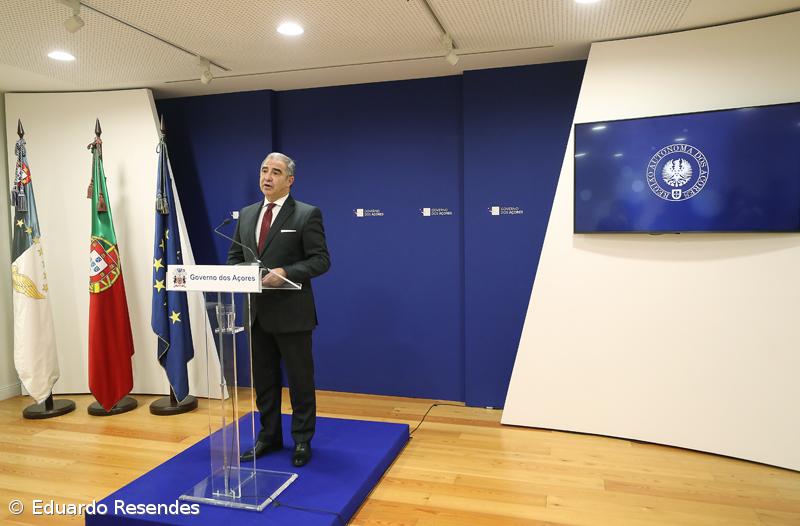 Bolieiro apoiará Marcelo na marcação de eleições o “mais depressa possível” – Imagem 1