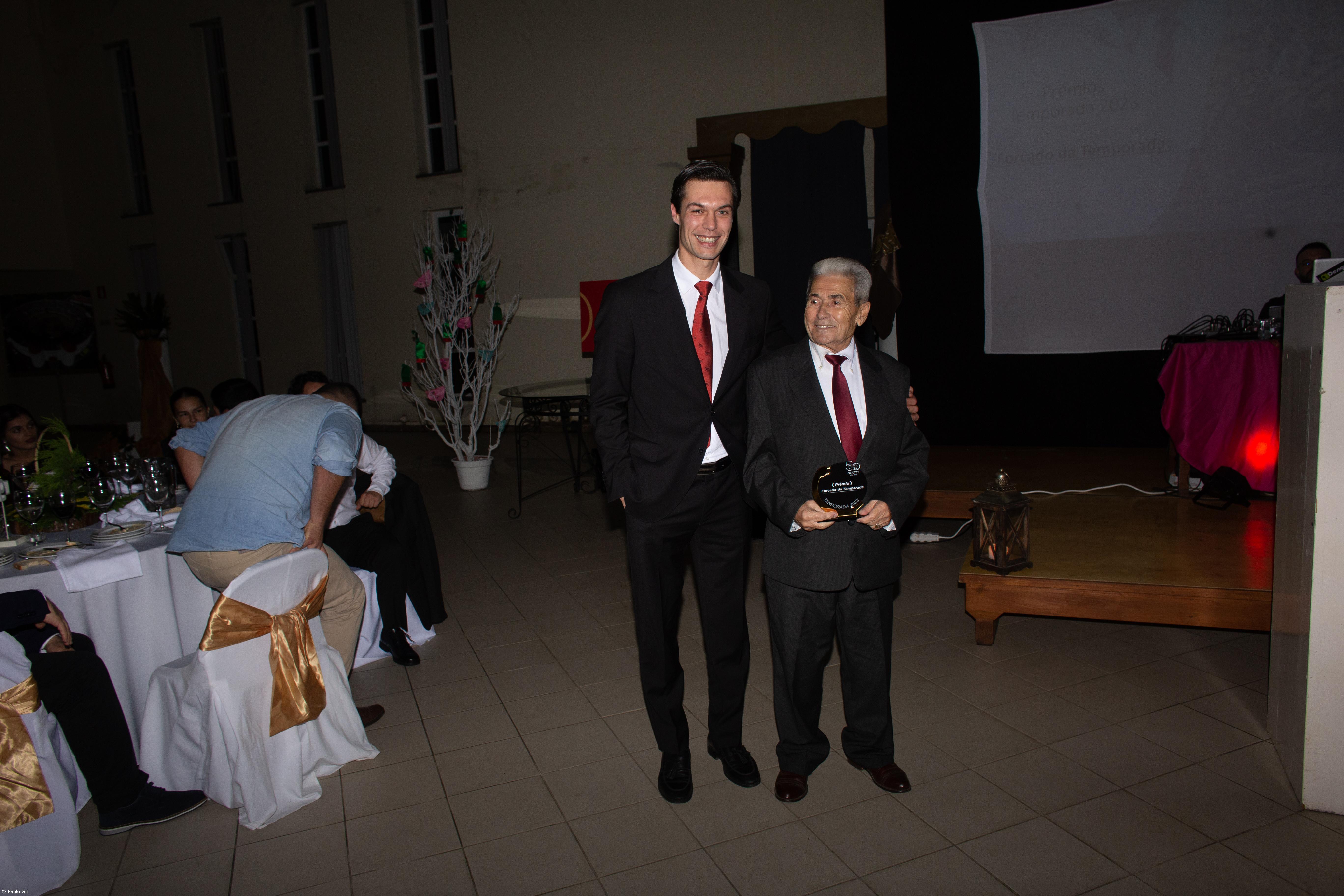 50 anos dos Forcados da Tertúlia Tauromáquica Terceirense de Gala e em livro  – Imagem 3