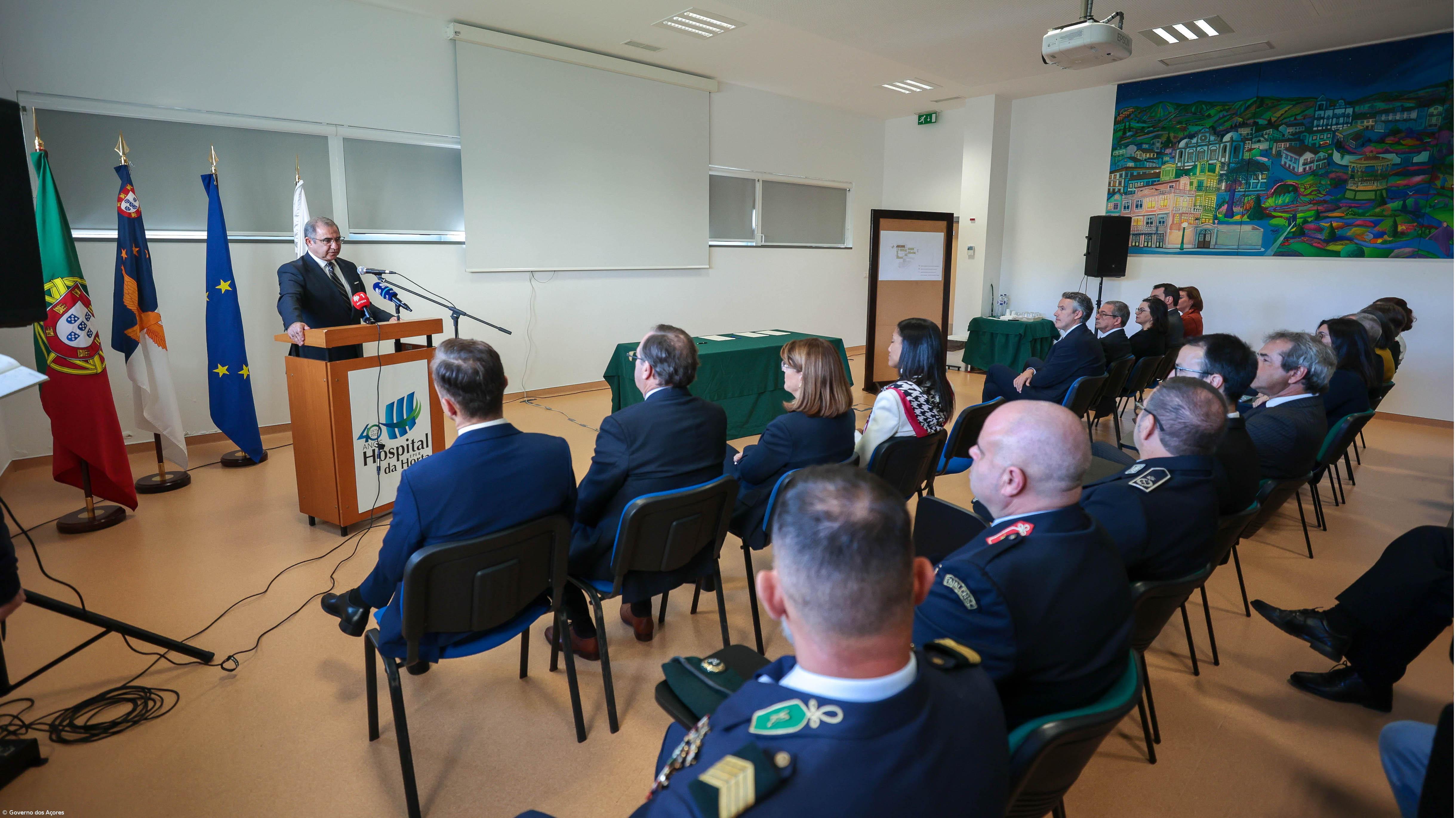 Obras no Hospital da Horta vão pôr fim a situações “graves e ameaçadoras” – Imagem 1