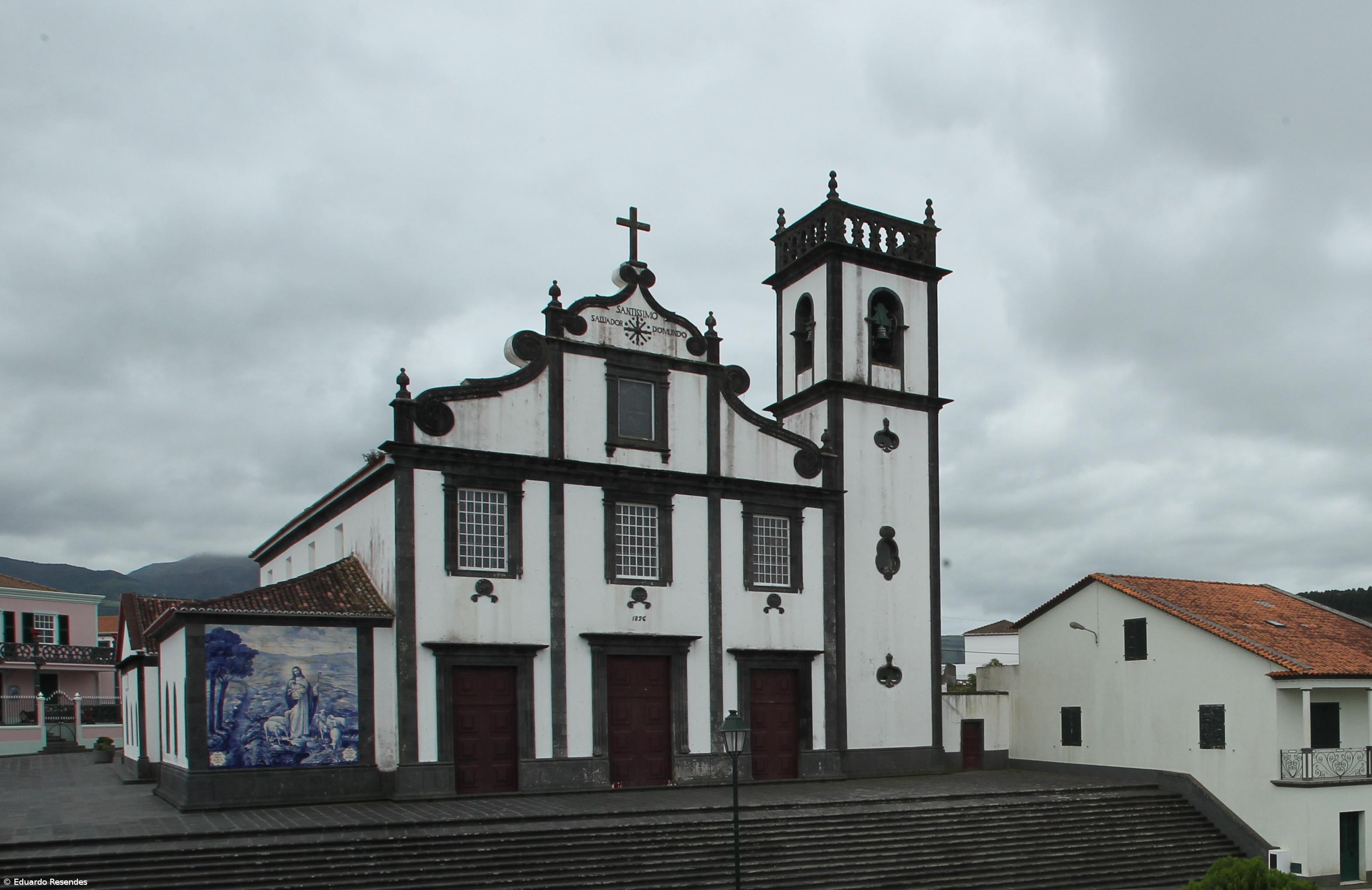 Igreja paroquial na Ribeirinha vai fechar para obras de recuperação – Imagem 1