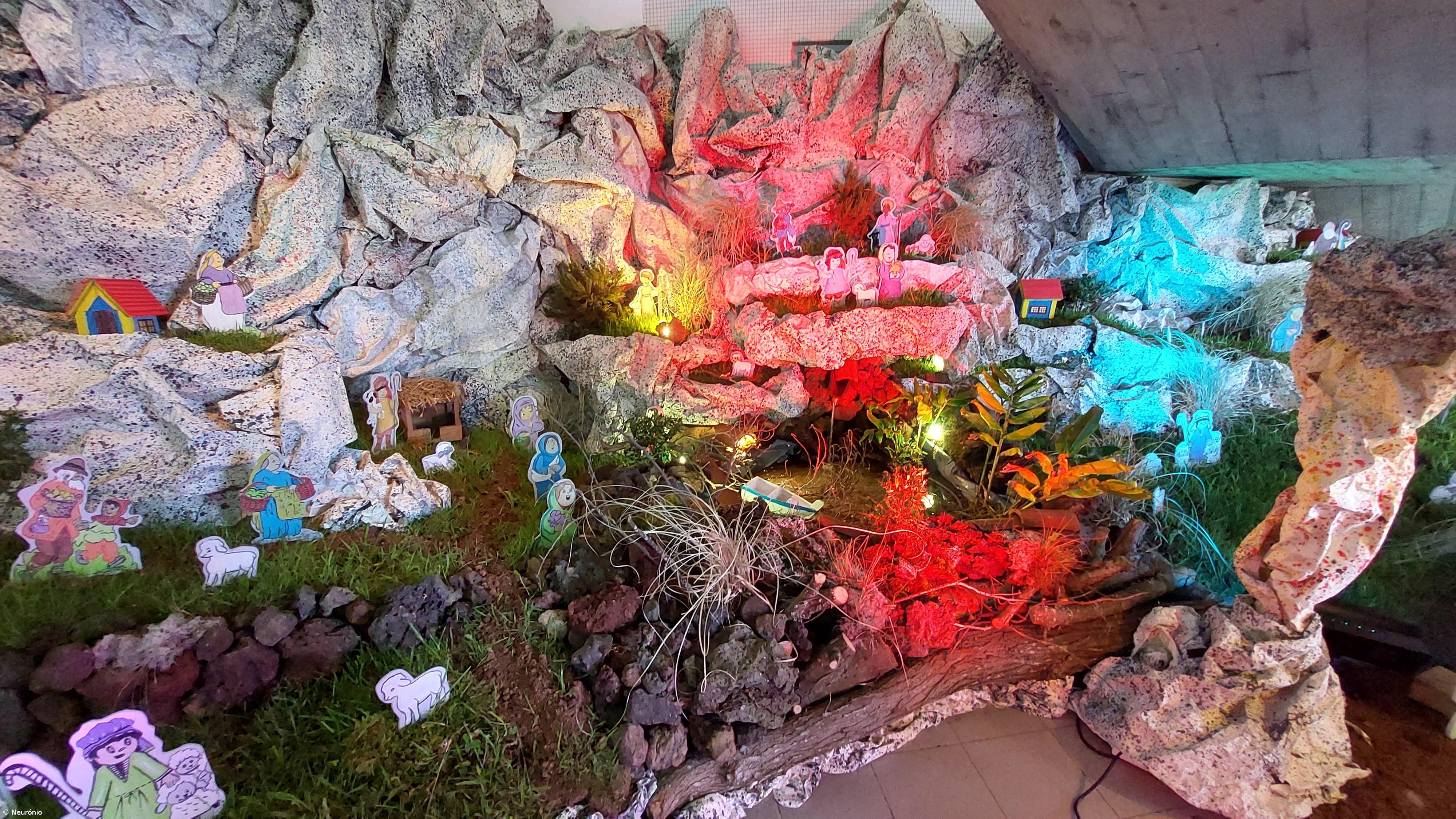 A Comunidade Educativa prepara e vive o Natal na ESLagoa – Imagem 32