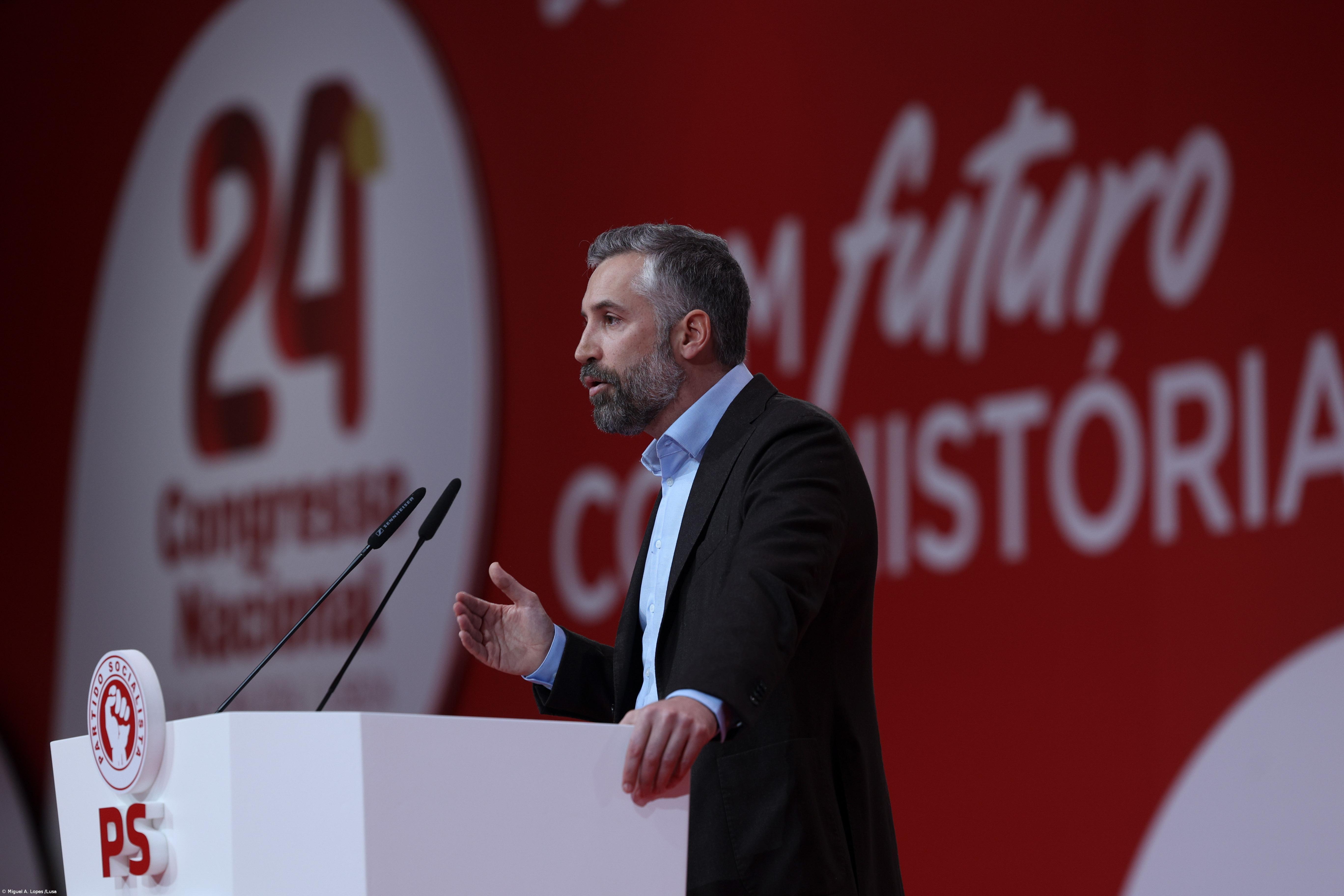 Pedro Nuno desafia Montenegro a esclarecer se quer cortar subsídio de desemprego – Imagem 1