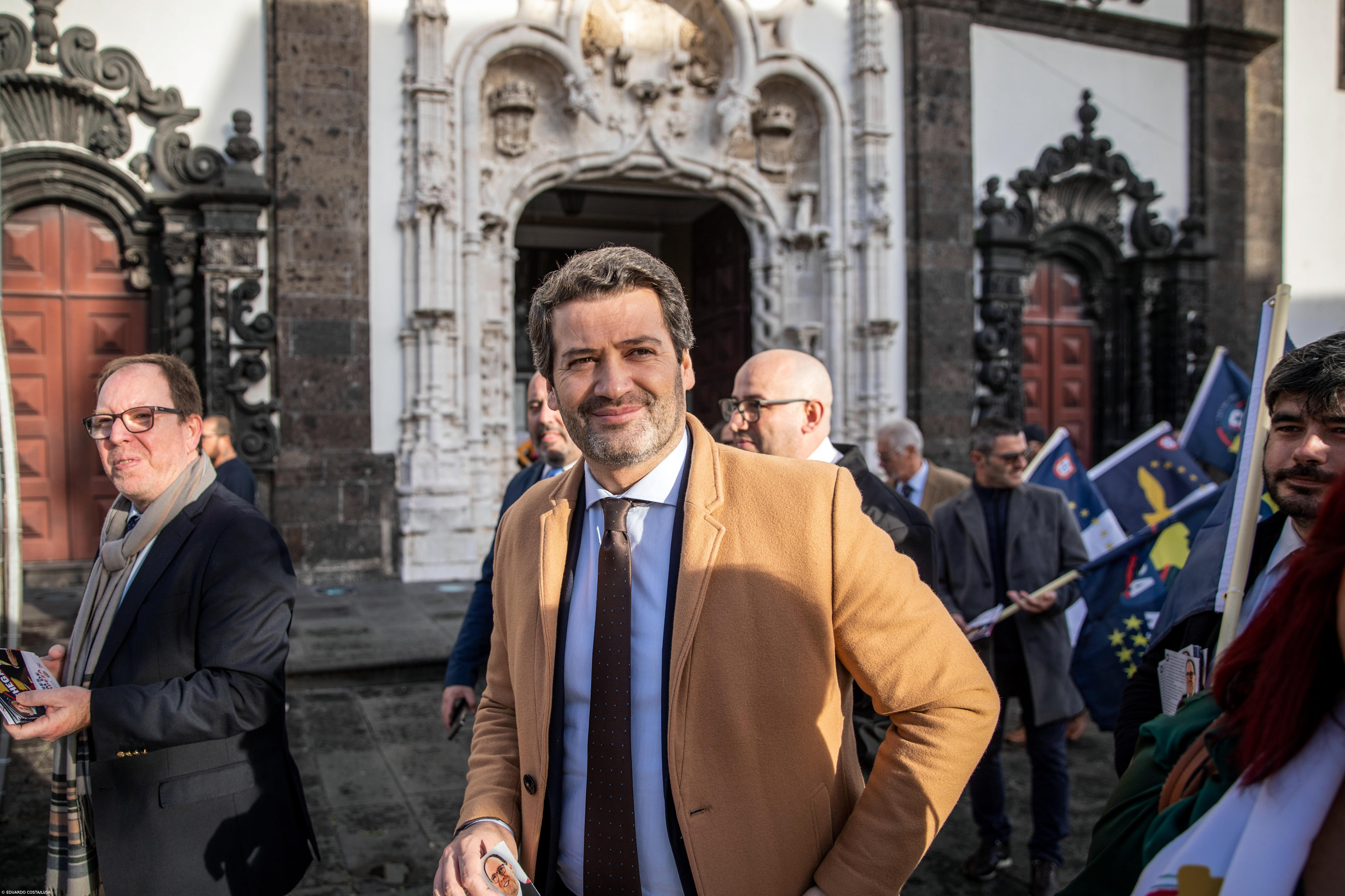 Ventura aponta “problemas psíquicos” de Miguel Arruda e pede-lhe que saia já do parlamento – Imagem 1