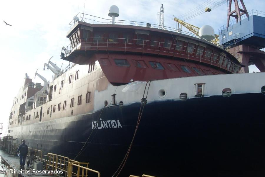 Trabalhadores dos Estaleiros de Viana reúnem-se quinta-feira com ministro da Defesa – Imagem 1