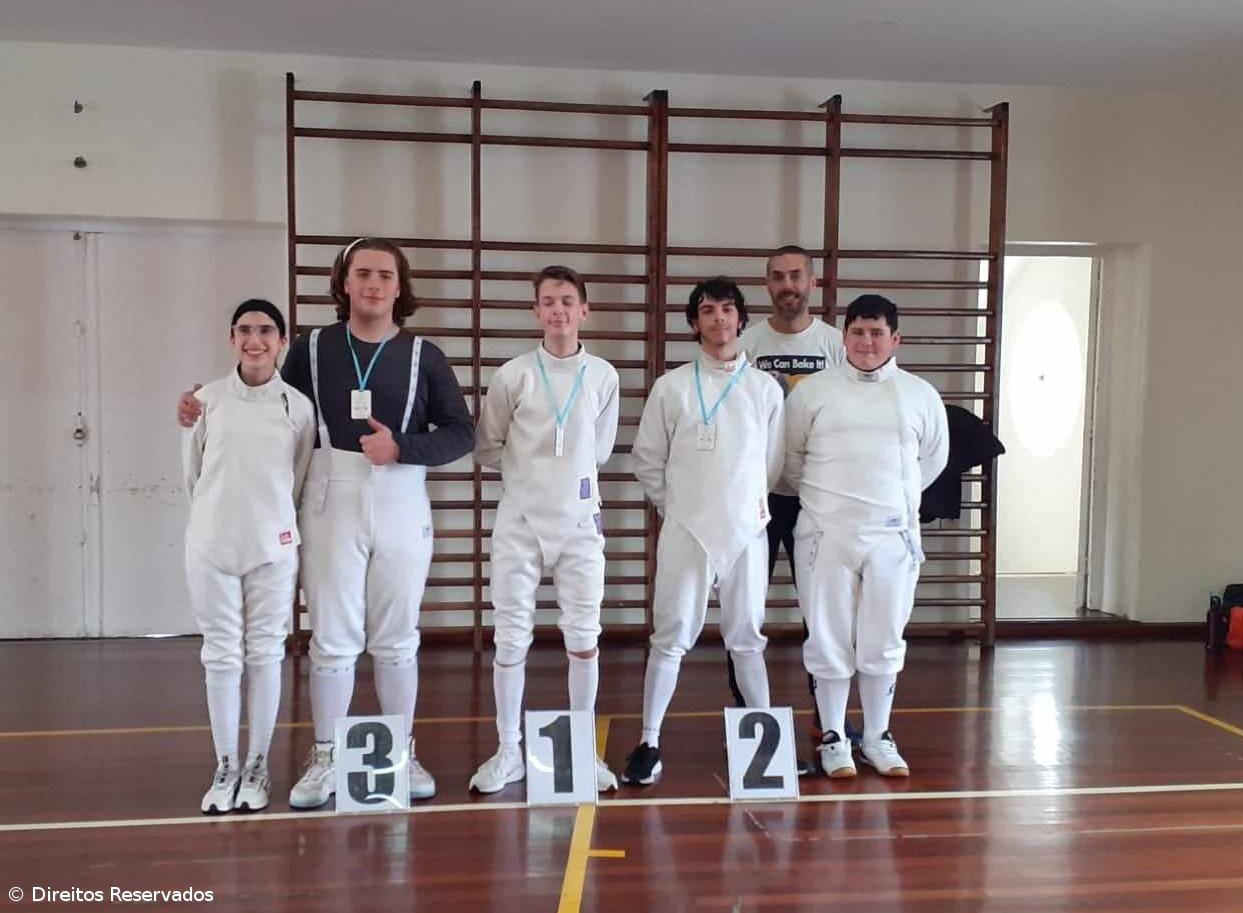 Terceira prova de espada com 11 atiradores – Imagem 1