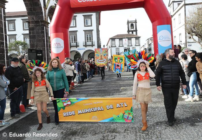 Galeria fotográfica do Corso de Carnaval em Ponta Delgada – Imagem 23