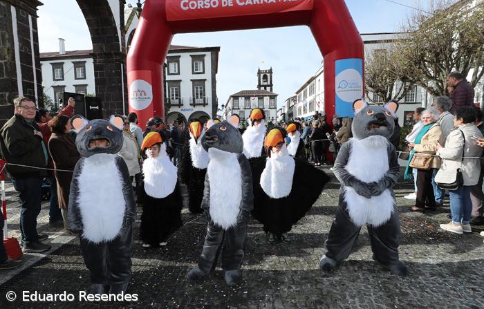 Galeria fotográfica do Corso de Carnaval em Ponta Delgada – Imagem 29