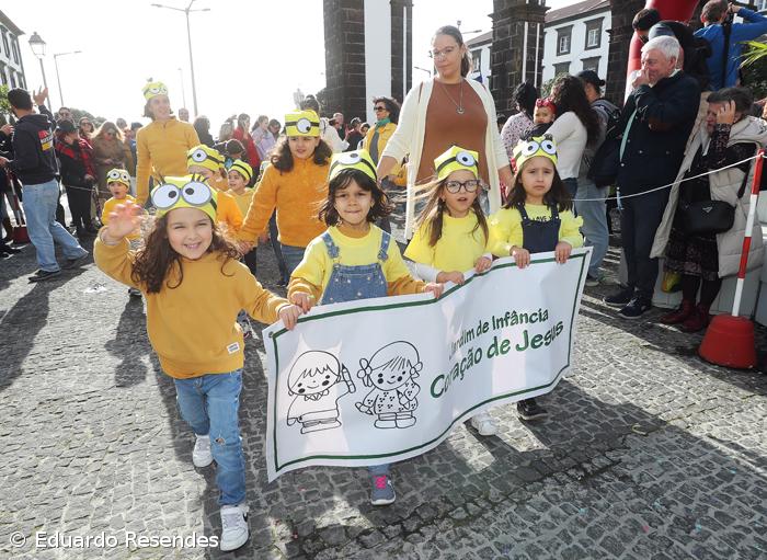 Galeria fotográfica do Corso de Carnaval em Ponta Delgada – Imagem 32