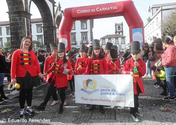 Galeria fotográfica do Corso de Carnaval em Ponta Delgada – Imagem 3
