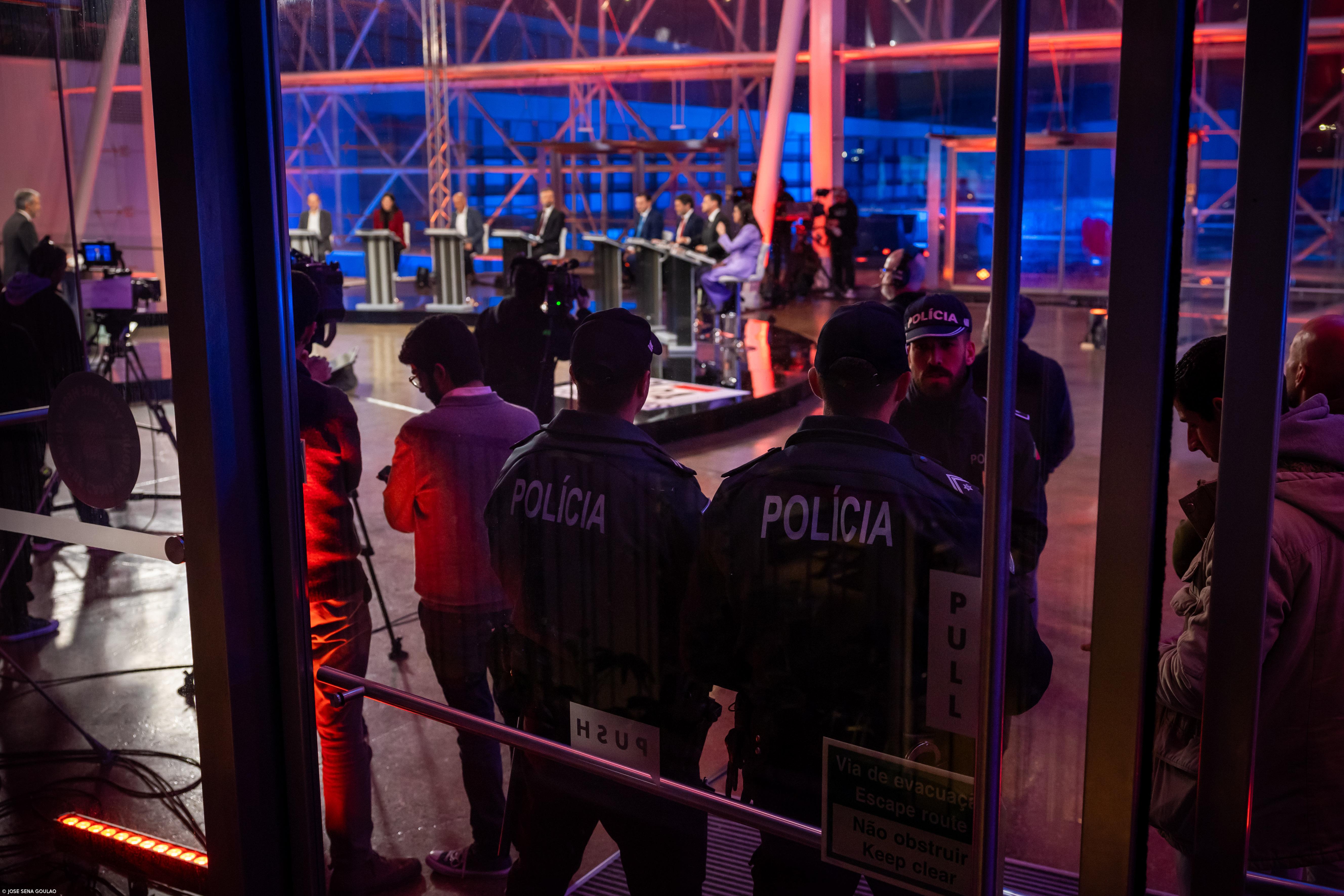 Campanha eleitoral arranca hoje com metade dos líderes partidários a norte – Imagem 1