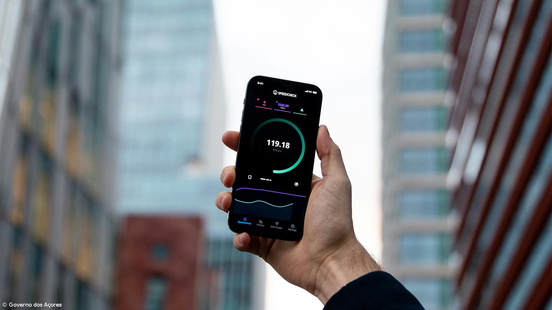 Governo dos Açores congratula-se com assinatura de contrato de cabos de fibra ótica – Imagem 1