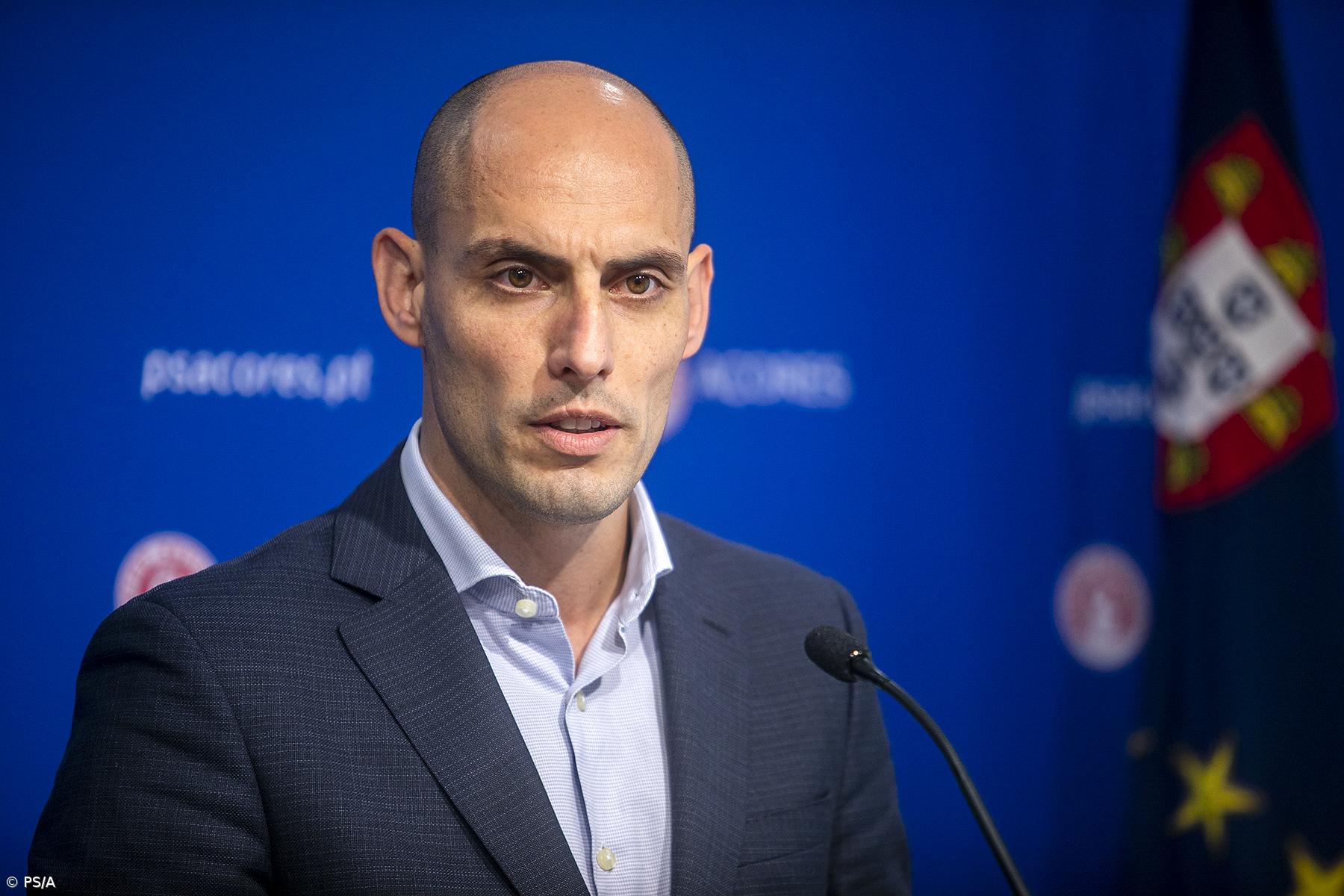 PS/Açores diz que não existe endividamento zero na região – Imagem 1