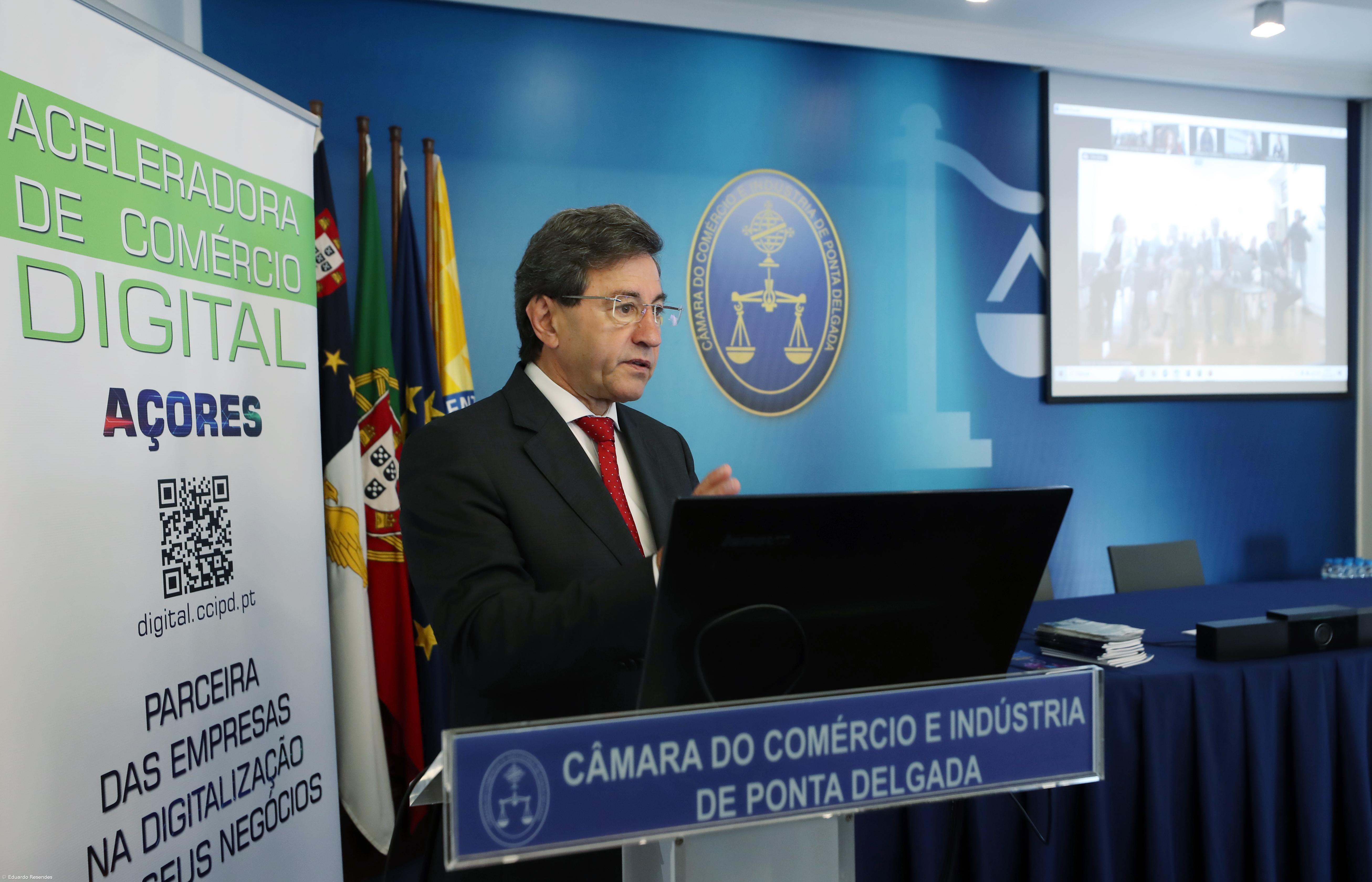 CCIPD pede à SATA que reverta decisão de venda de bilhetes na RIAC – Imagem 1