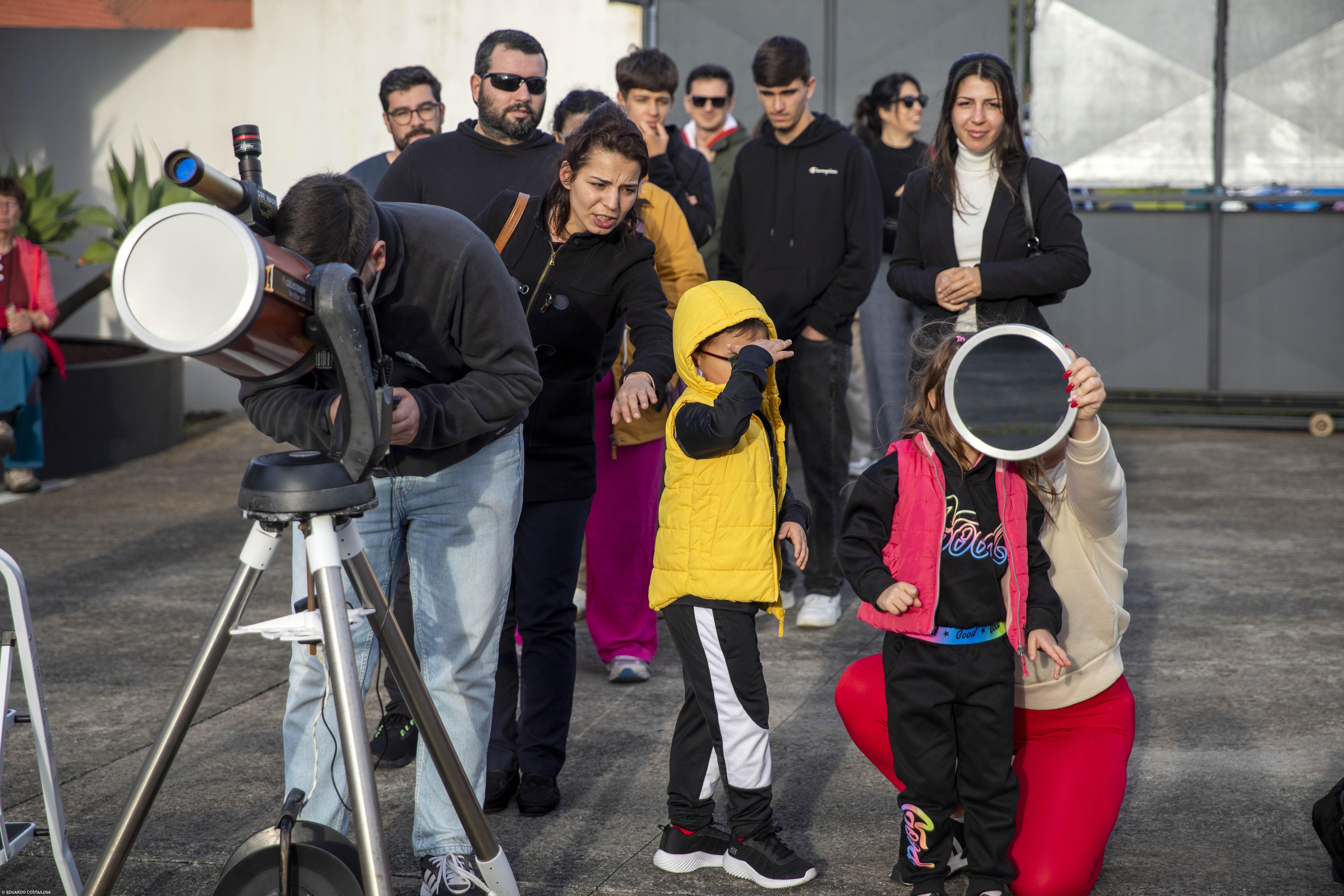 Eclipse solar parcial visto da ilha Terceira – Imagem 3
