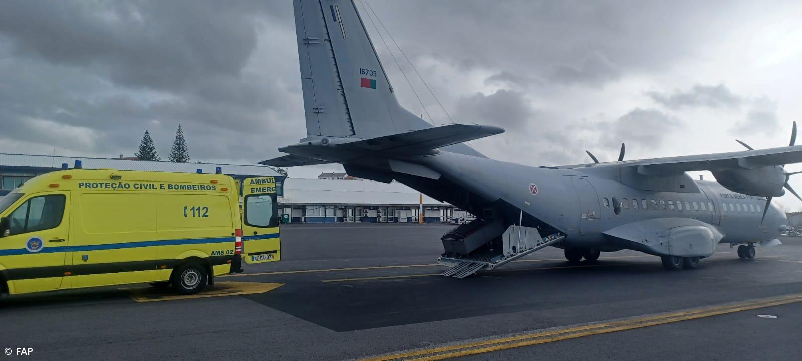 Uma nova vida nasceu a bordo de um avião da Força Aérea nos Açores – Imagem 1