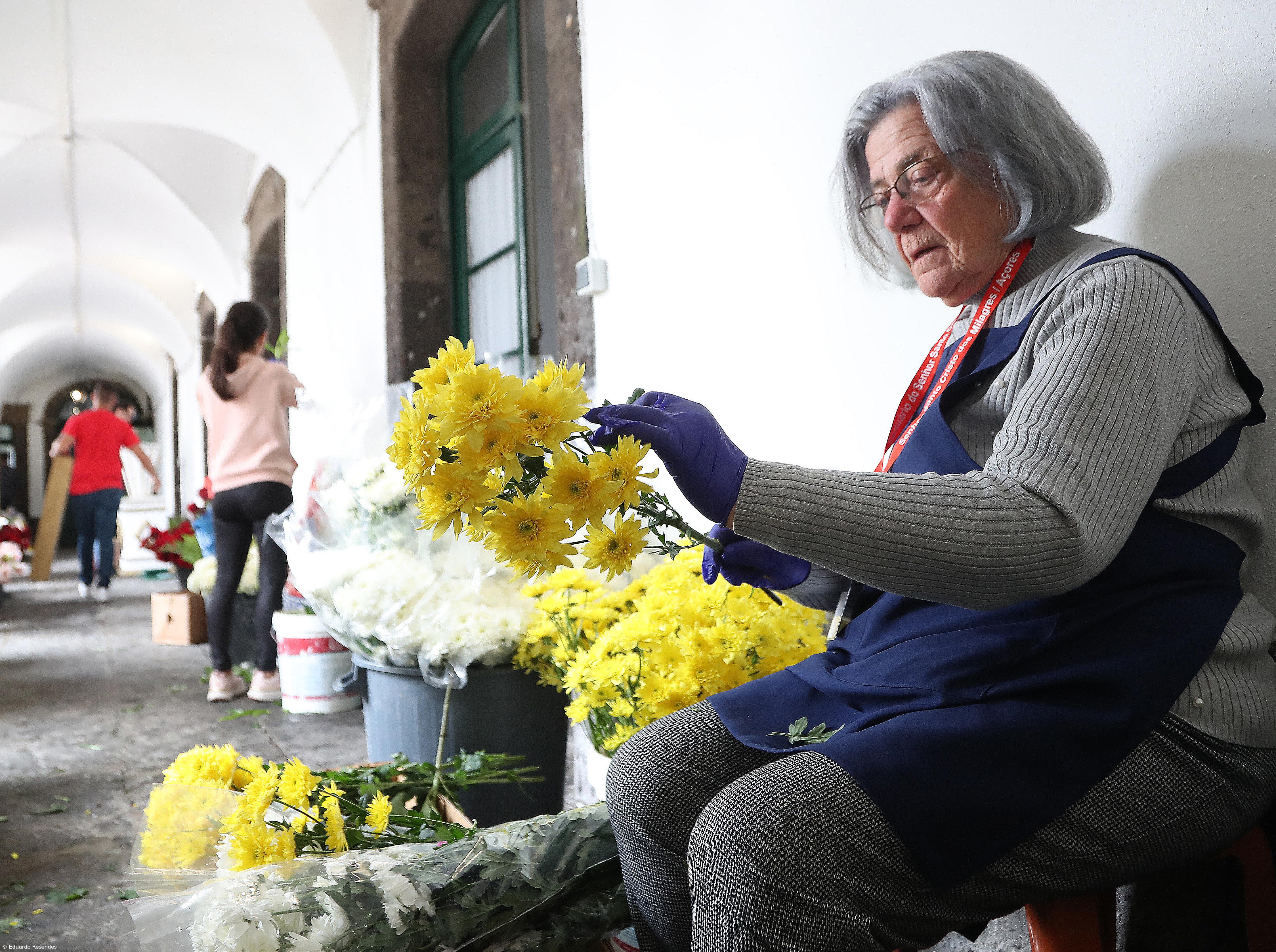 Voluntários expressam fé  e gratidão ao Ecce Homo  na preparação do Santuário – Imagem 2