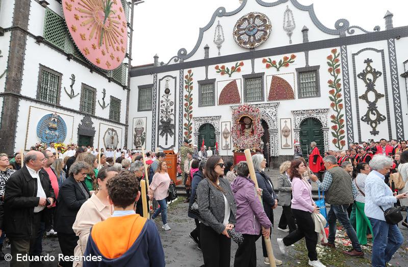 D. Myron Cotta desafia famílias serem “mestras e peregrinas” da oração – Imagem 4