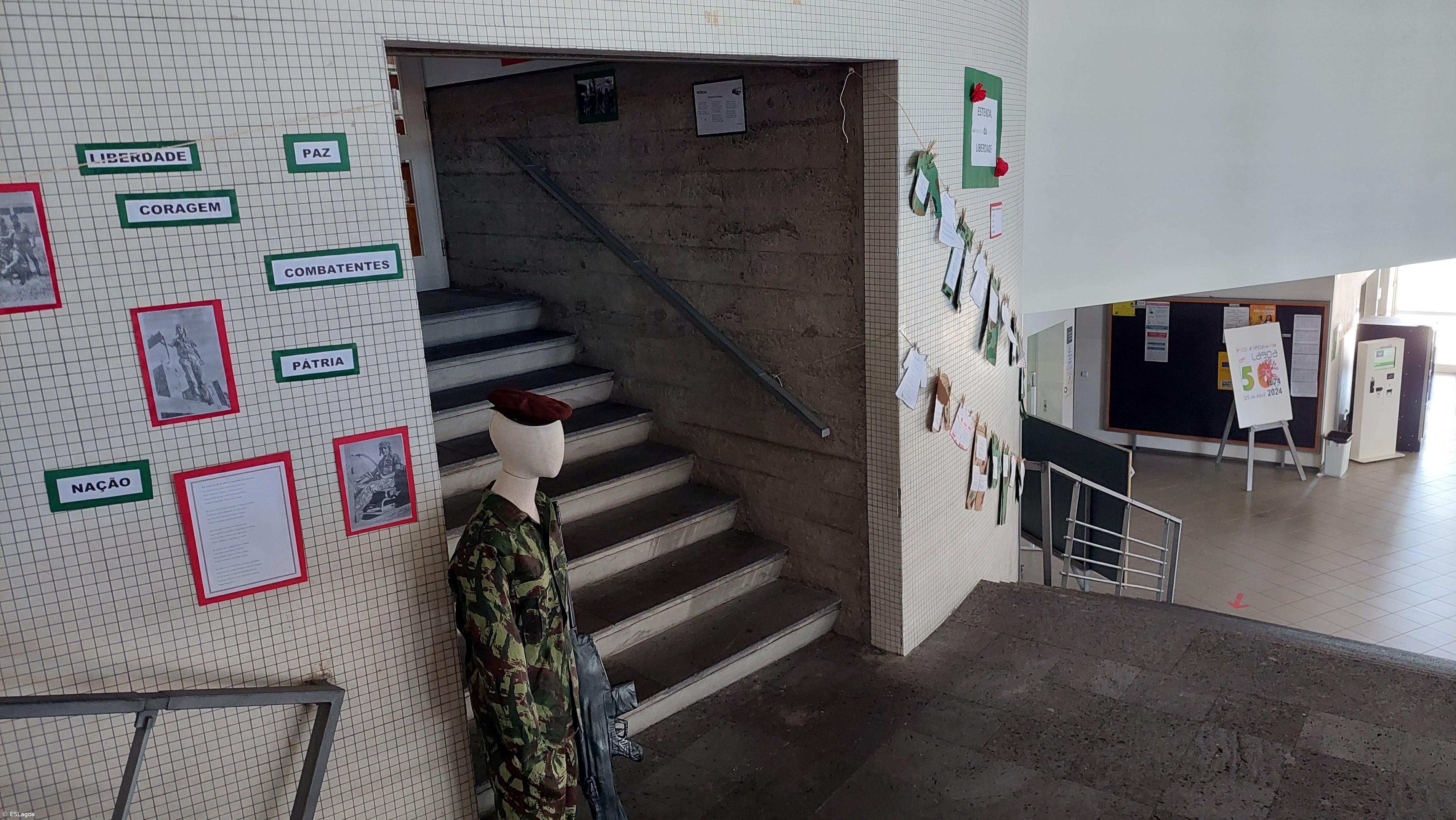 Exposições envolvem a comunidade educativa – Imagem 9