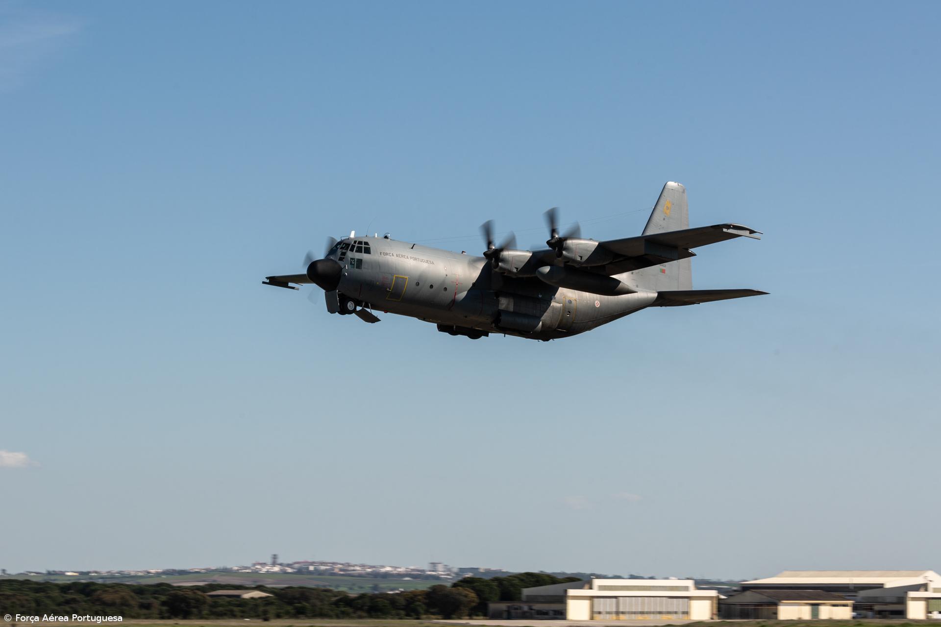 Força Aérea transportou dois bebés do hospital de Ponta Delgada para Lisboa – Imagem 1