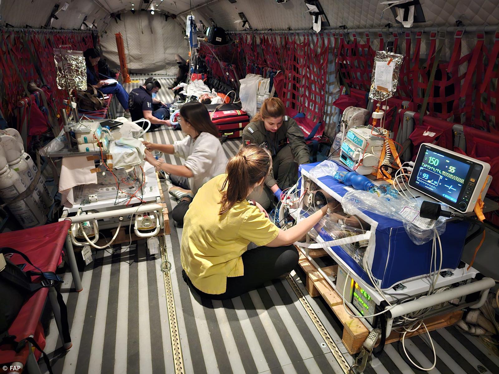 Força Aérea transporta Posto Médico Avançado da Cruz Vermelha para Ponta Delgada – Imagem 2