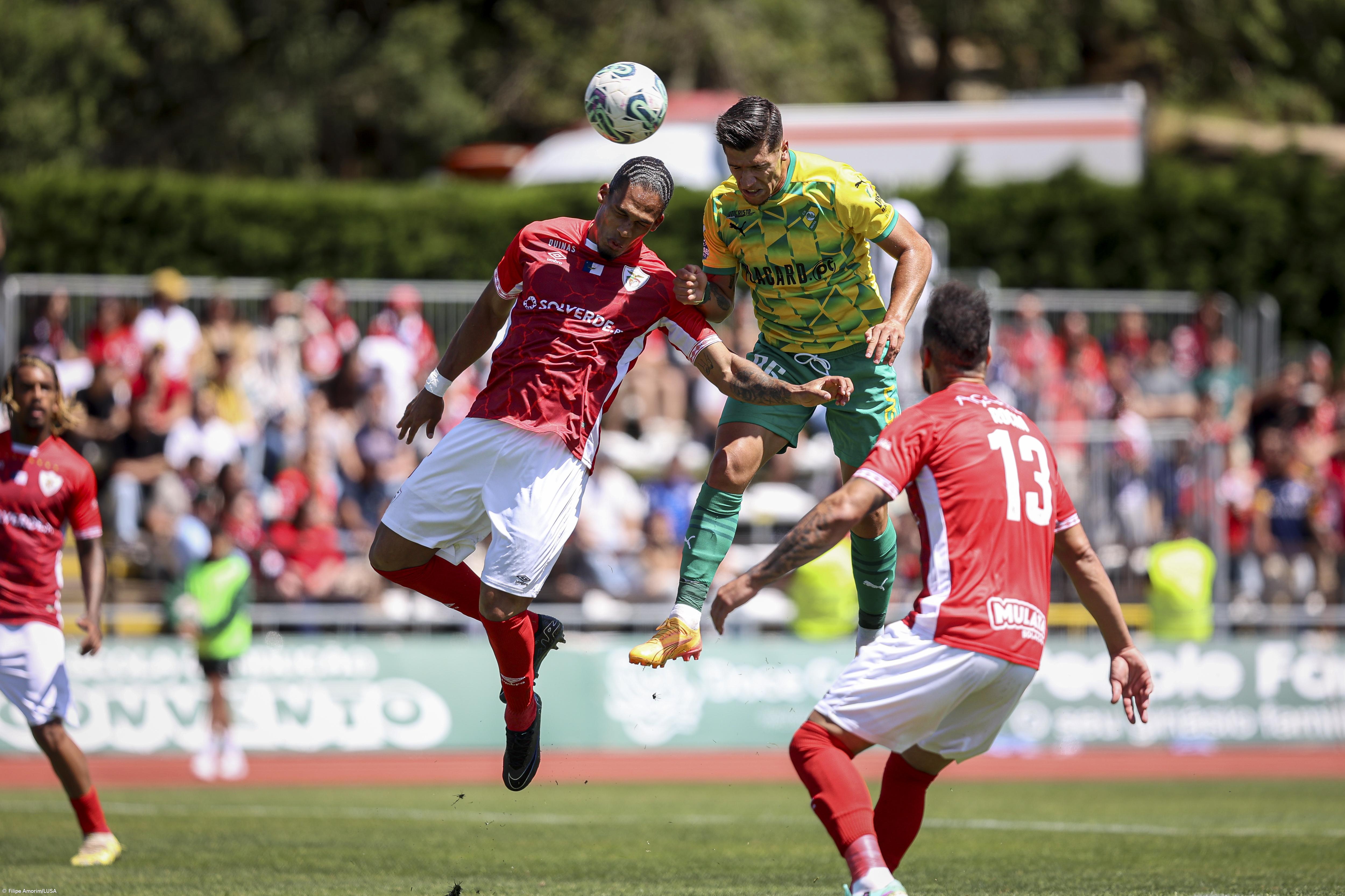 Santa Clara festeja a subida à I Liga com vitória em Mafra – Imagem 1