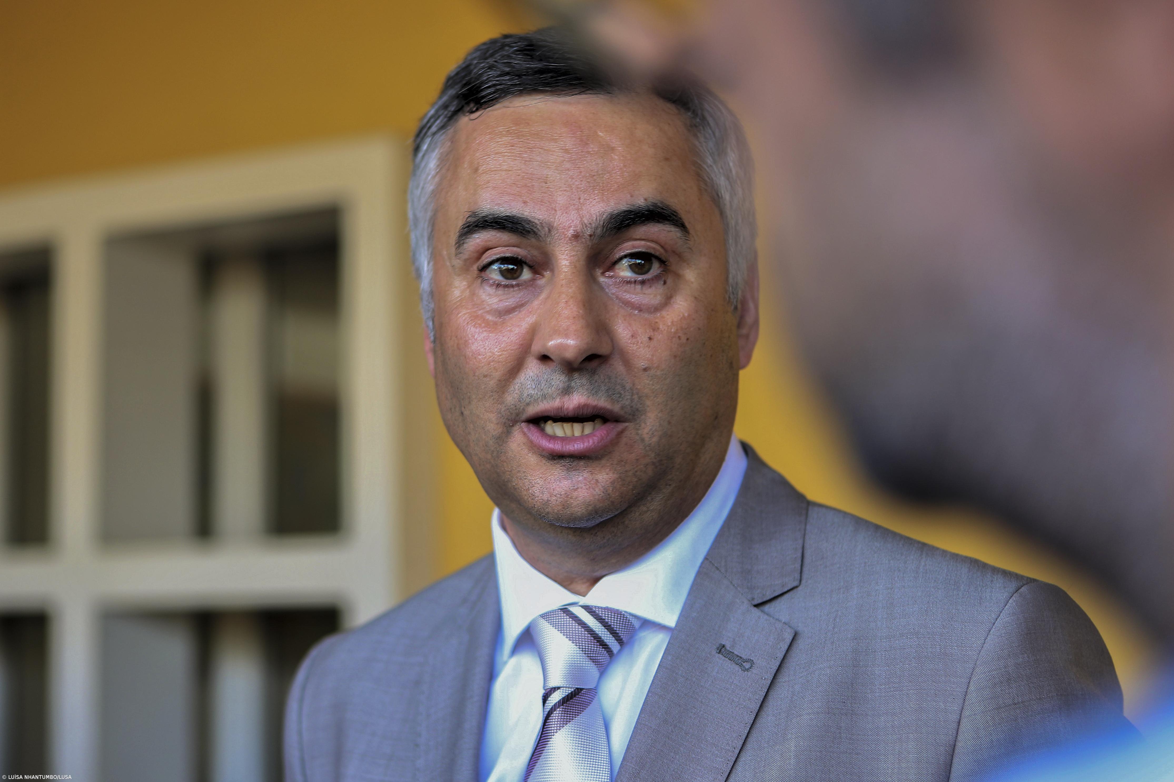 Todos os alunos de cursos para dar aulas terão bolsa no valor da propina – Imagem 1