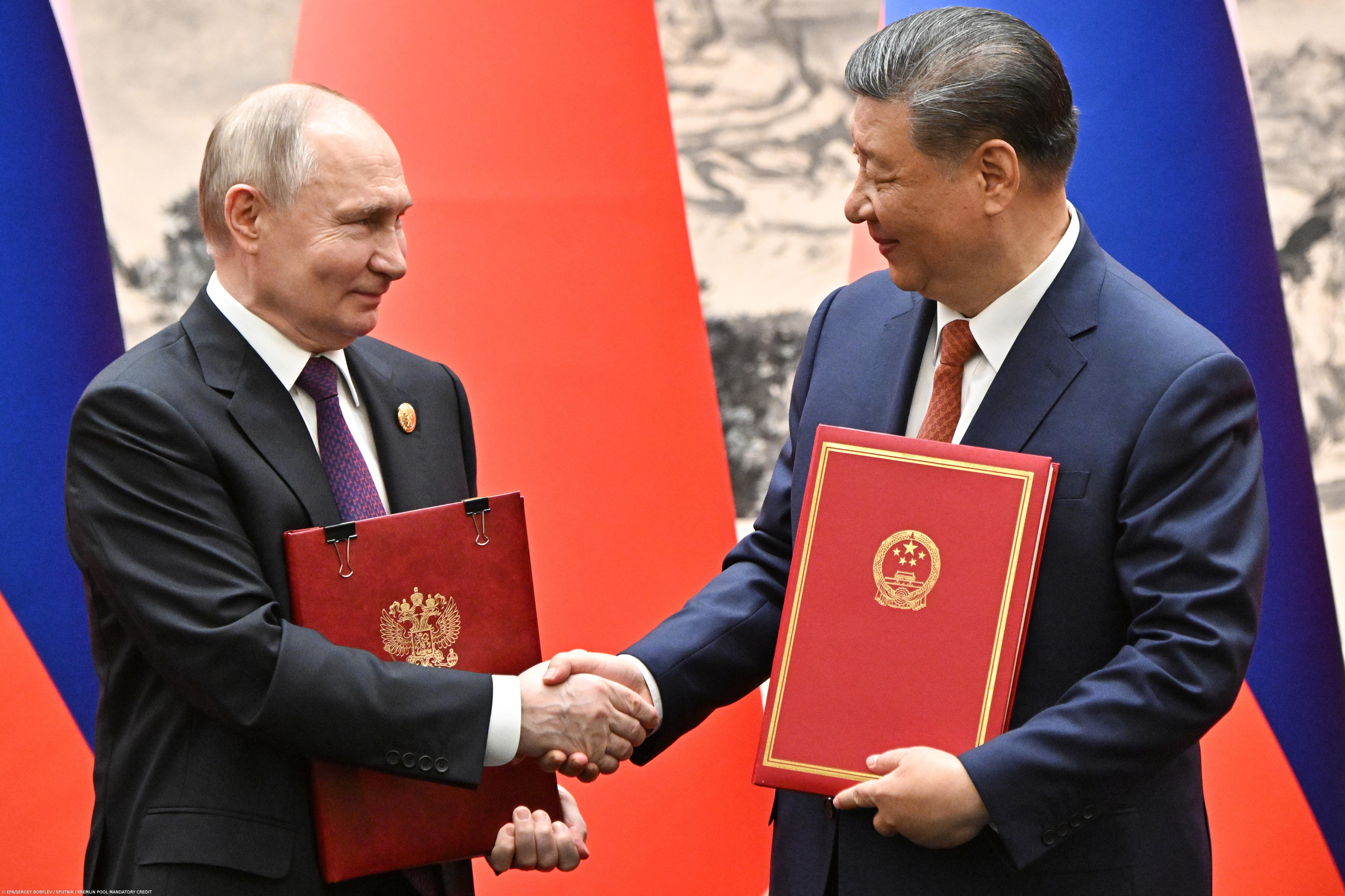 Presidentes da China e da Rússia voltam a reunir-se no Cazaquistão – Imagem 1
