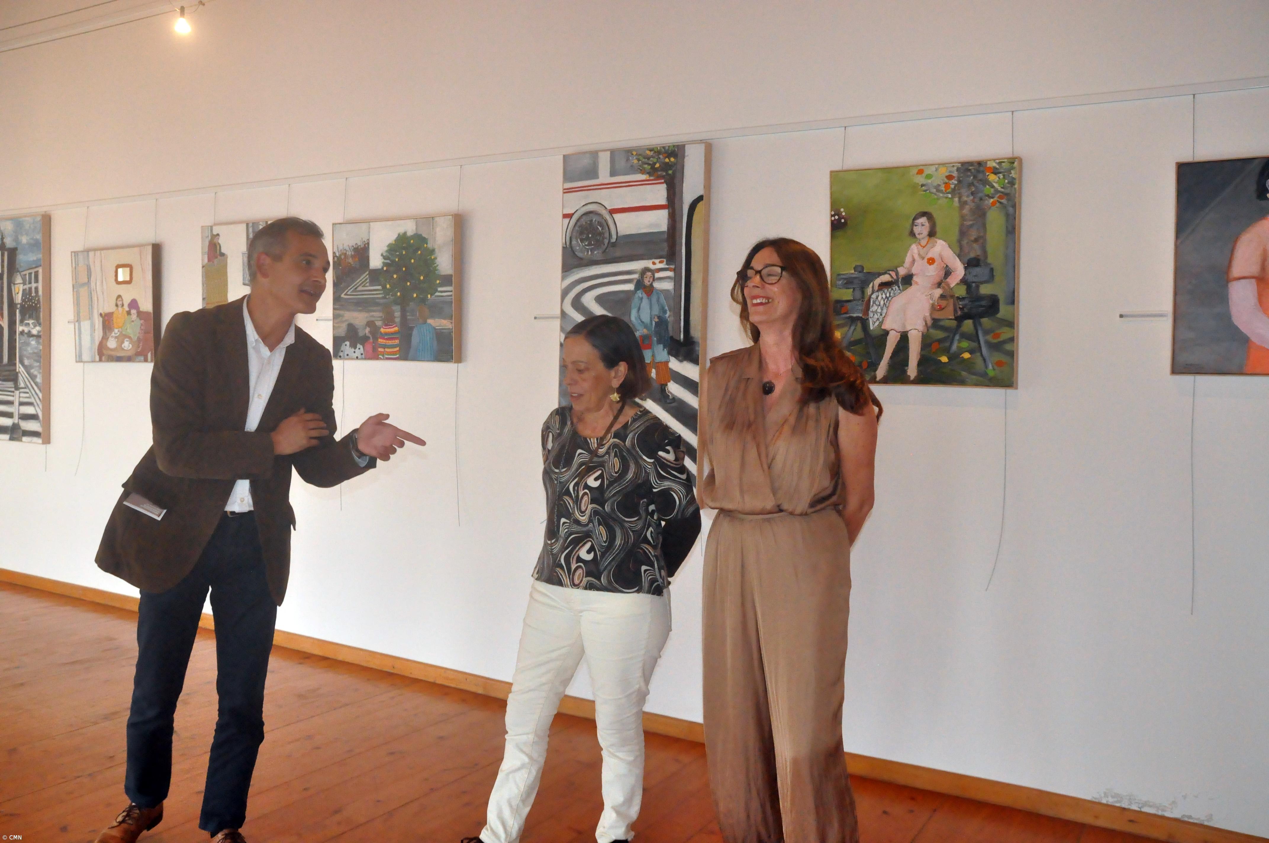 “Mulheres na cidade” em exposição na Casa João de Melo  – Imagem 1