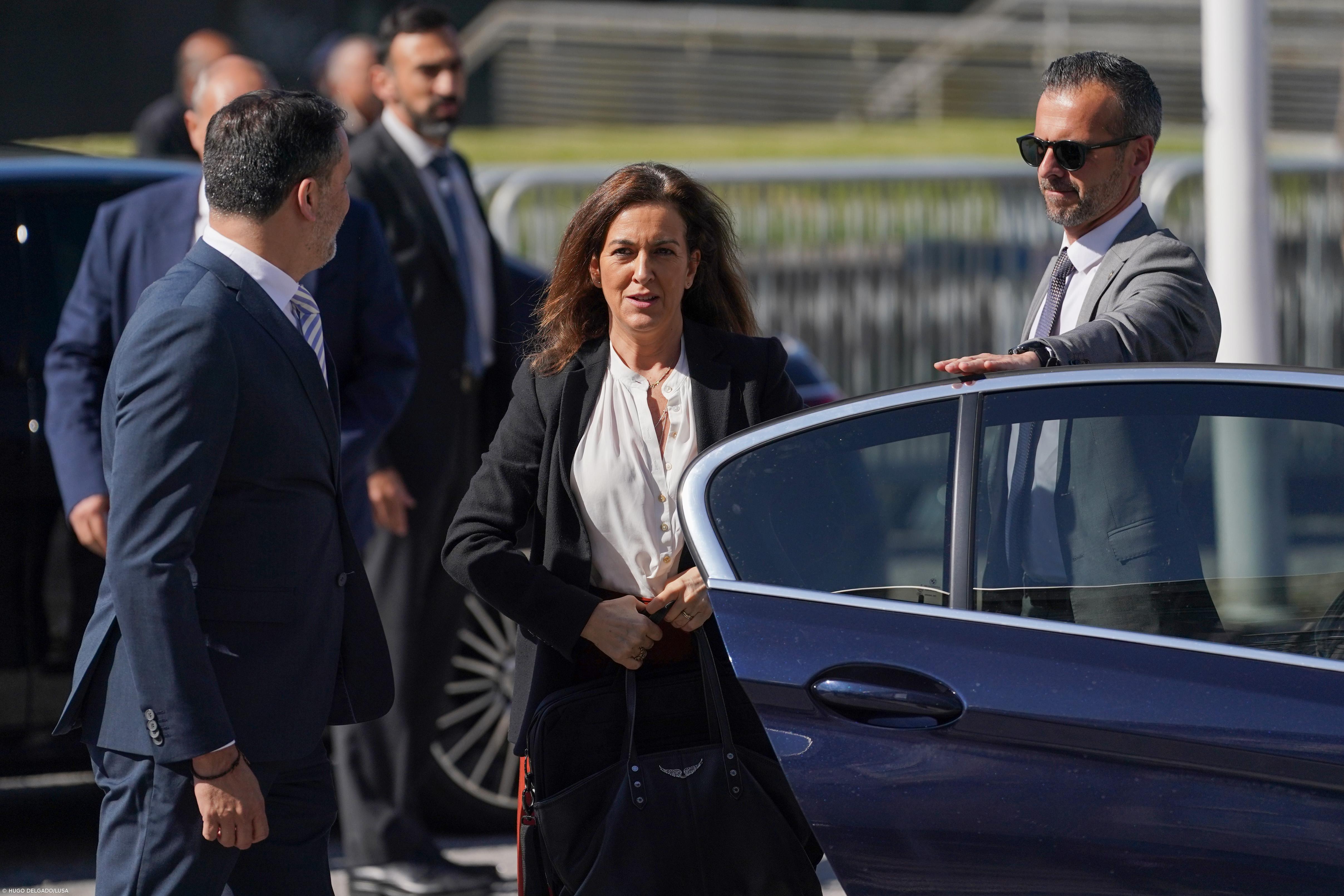 Ministra da Justiça afirma que timorenses são “bem-vindos” a Portugal  – Imagem 1