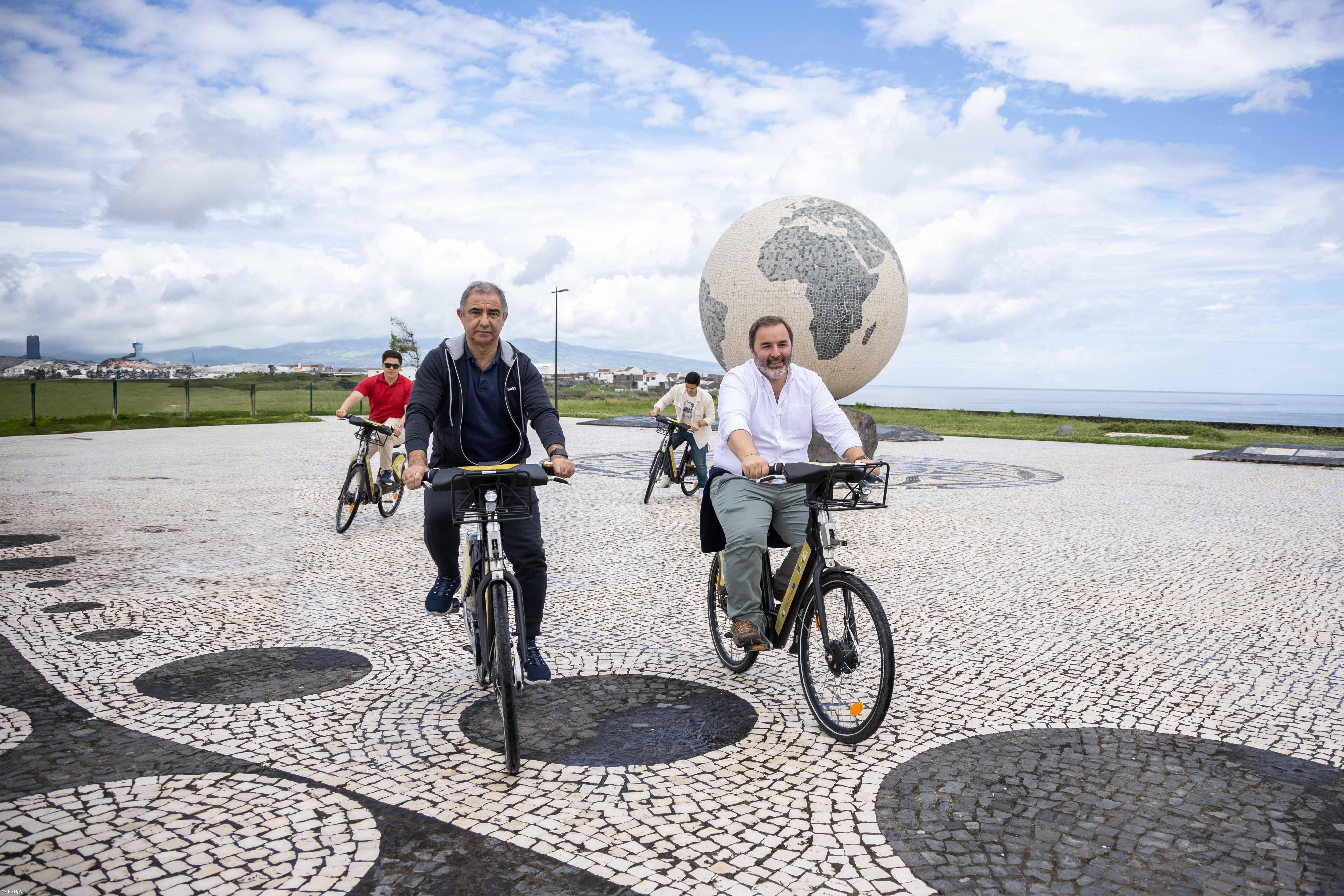 Candidato da AD pedala para mostrar virtudes da mobilidade elétrica – Imagem 1