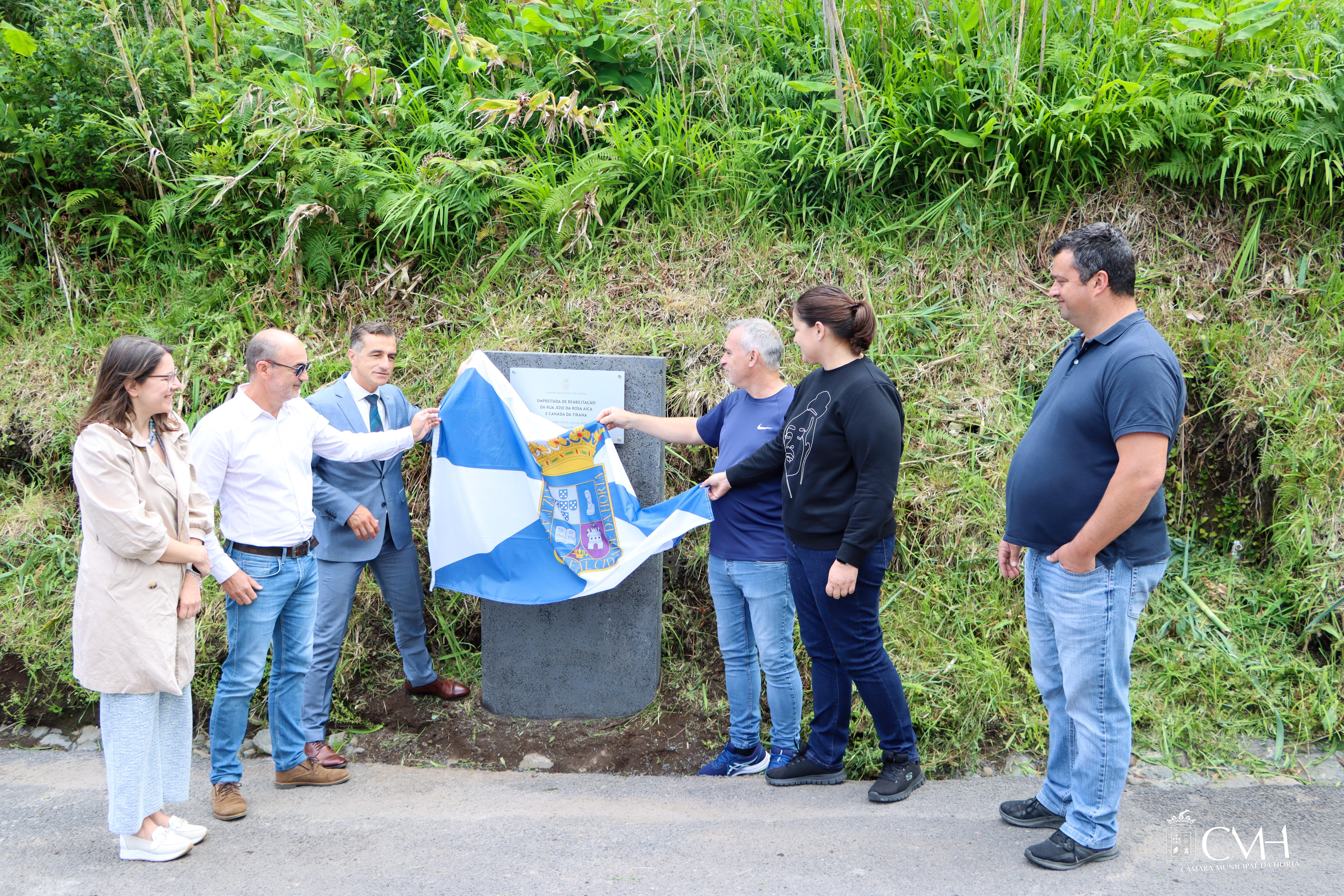 Horta reabilita Rua Professor José da Rosa Aica e Canada da Tirana – Imagem 1