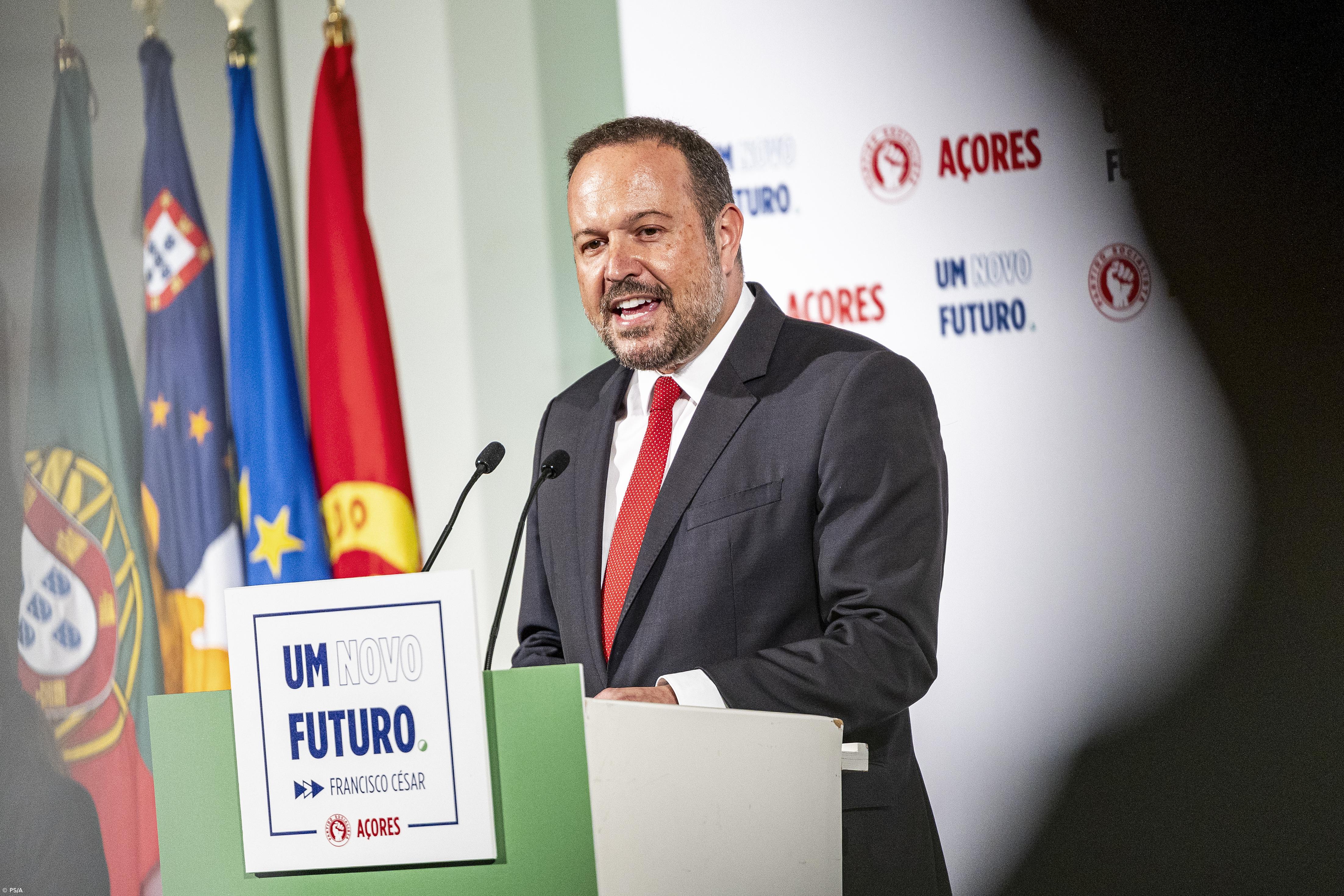 Francisco César propõe pacto para salvar companhia aérea açoriana SATA – Imagem 1