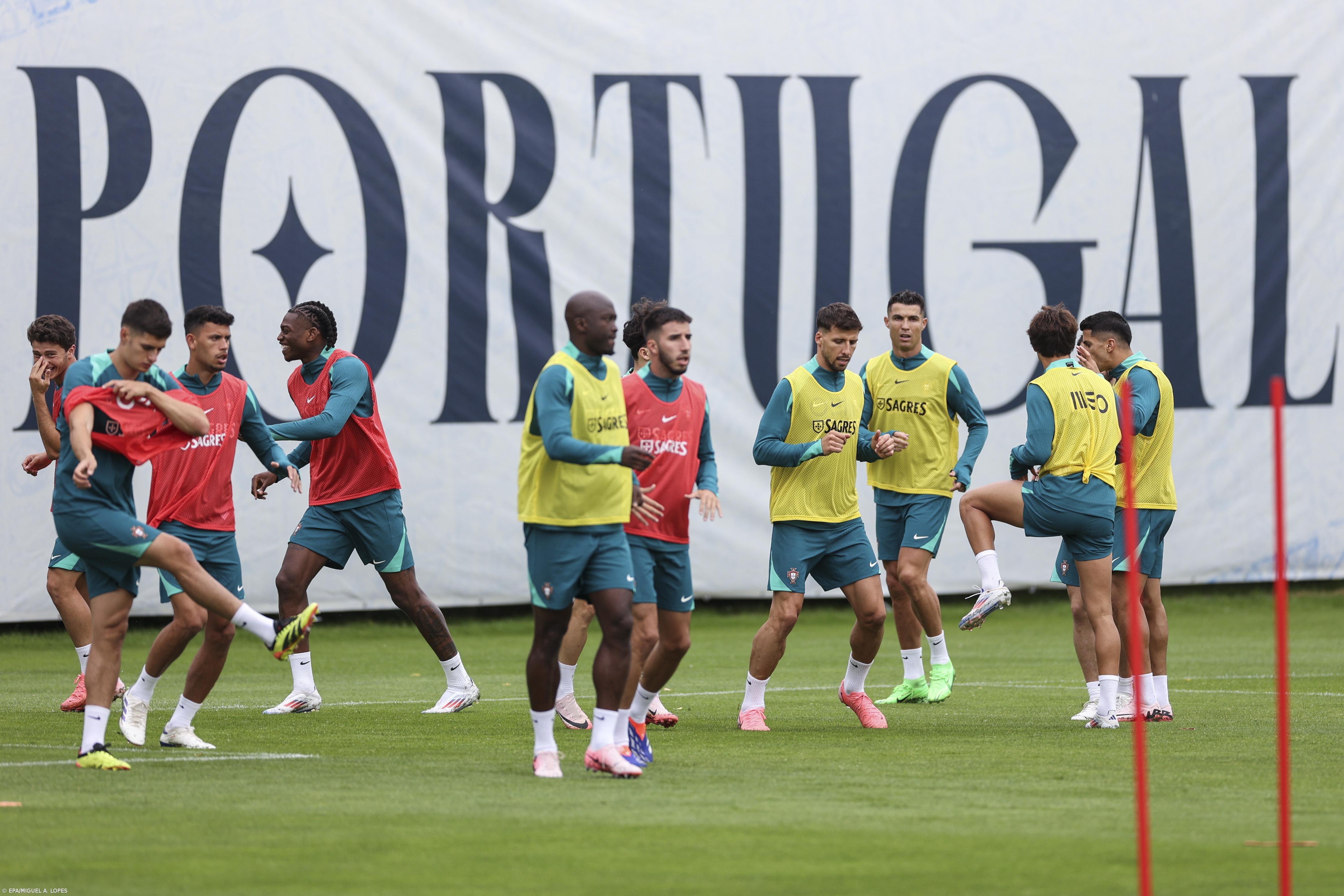 Portugal com todos disponíveis na preparação para a estreia – Imagem 1
