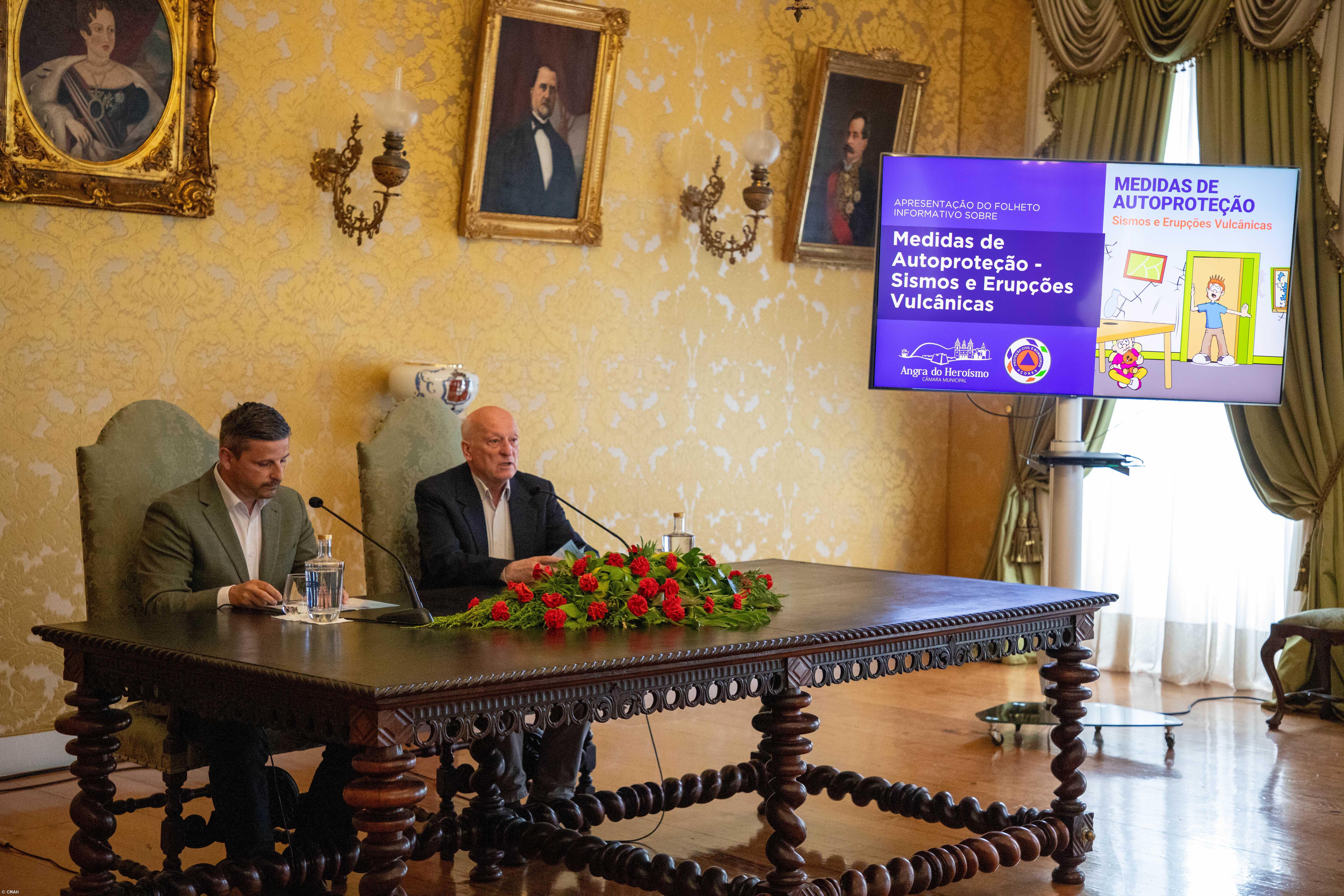 Angra do Heroísmo reforça informação de autoproteção em caso de sismo – Imagem 1