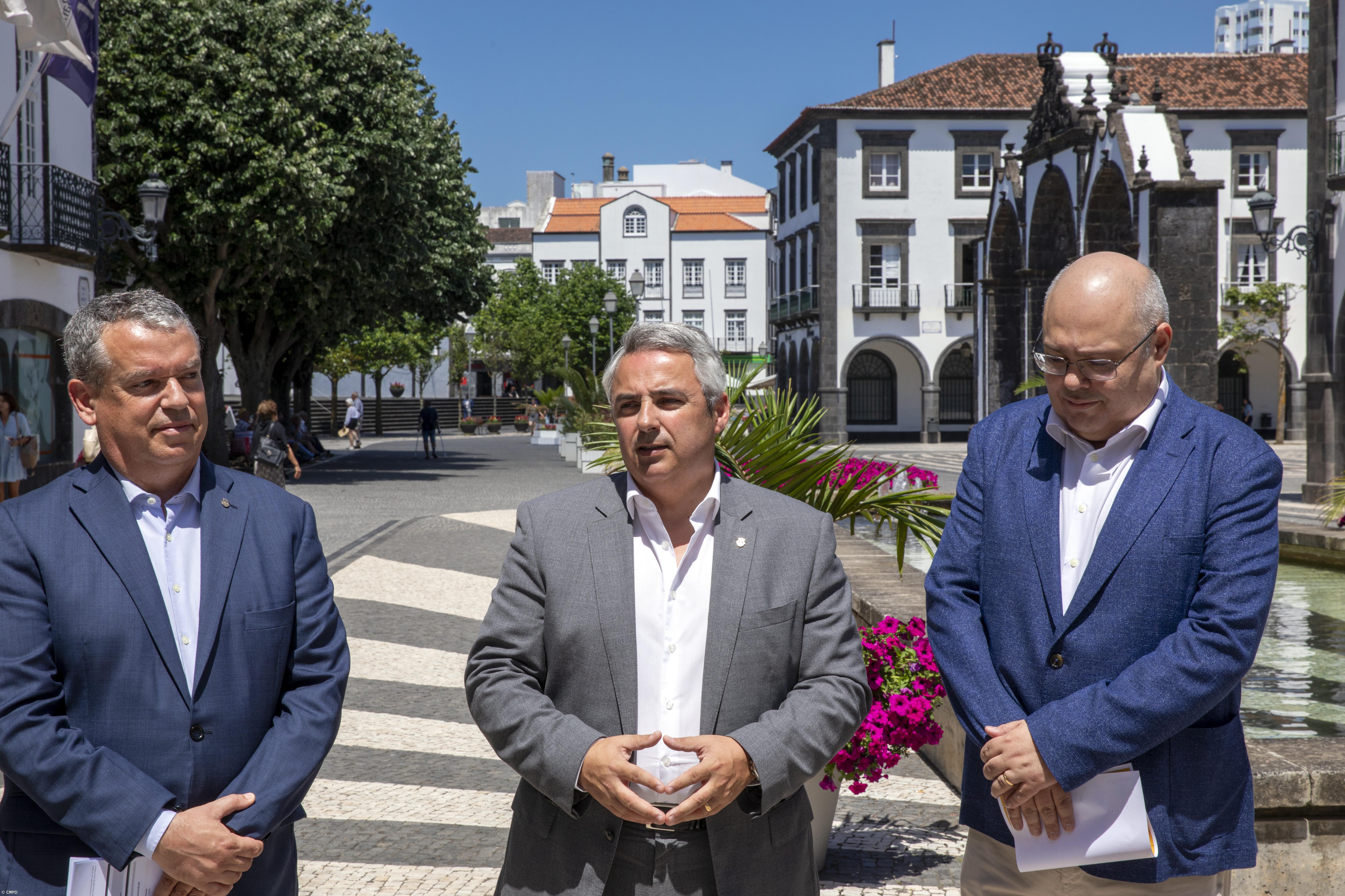 Noites de Verão voltam a animar Ponta Delgada e contam com concertos de Táxi e HMB – Imagem 1