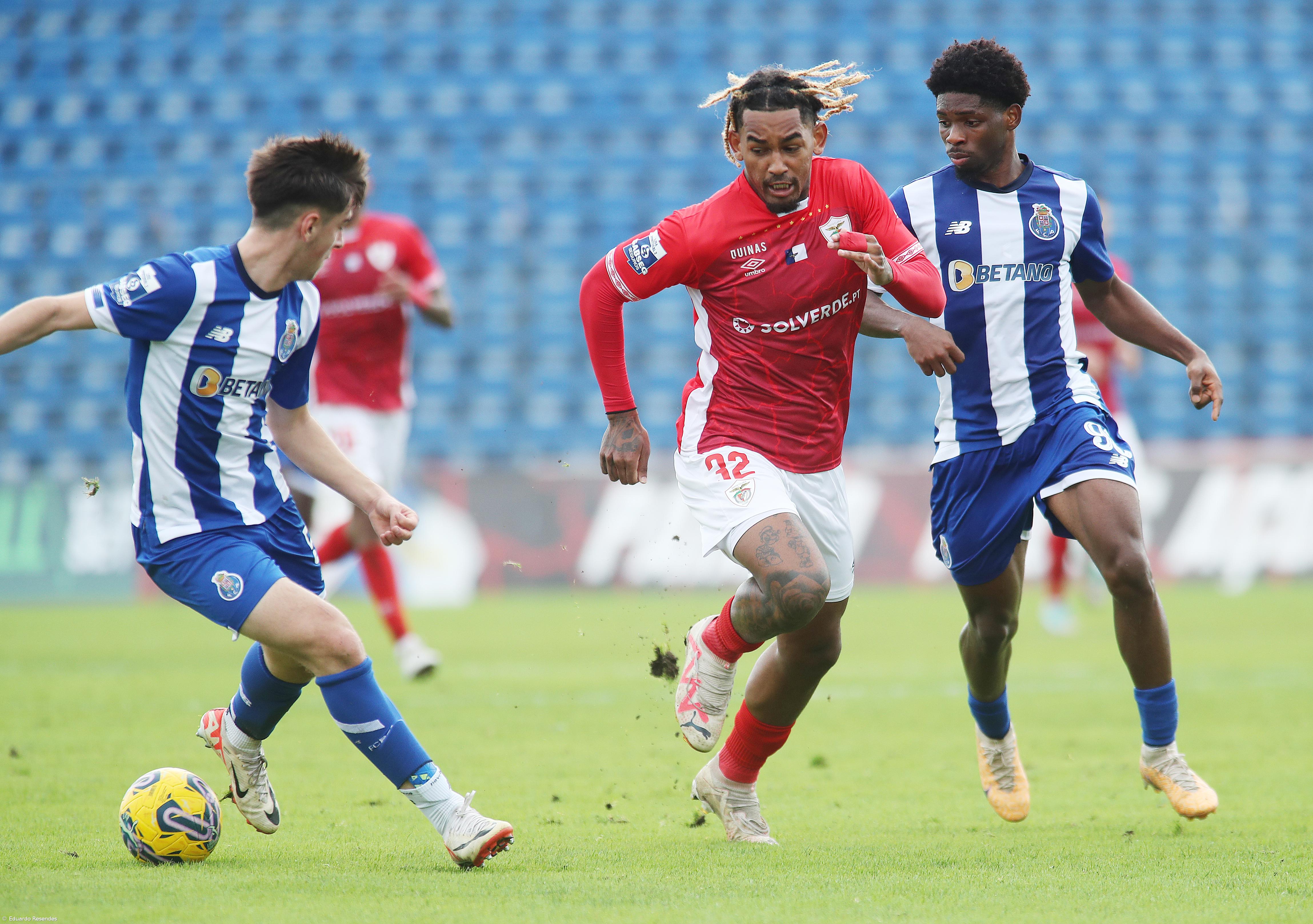 Lateral MT deixa Vasco da Gama e assina em definitivo pelo Santa Clara – Imagem 1