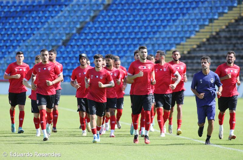 Estágio do Santa Clara arranca com dois treinos  – Imagem 1